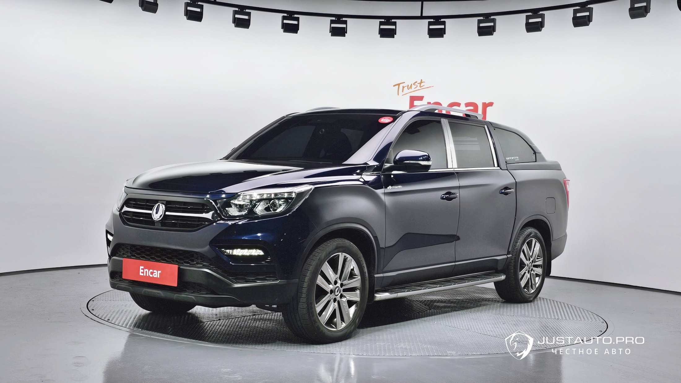 Автомобиль KG_Mobility_Ssangyong Rexton