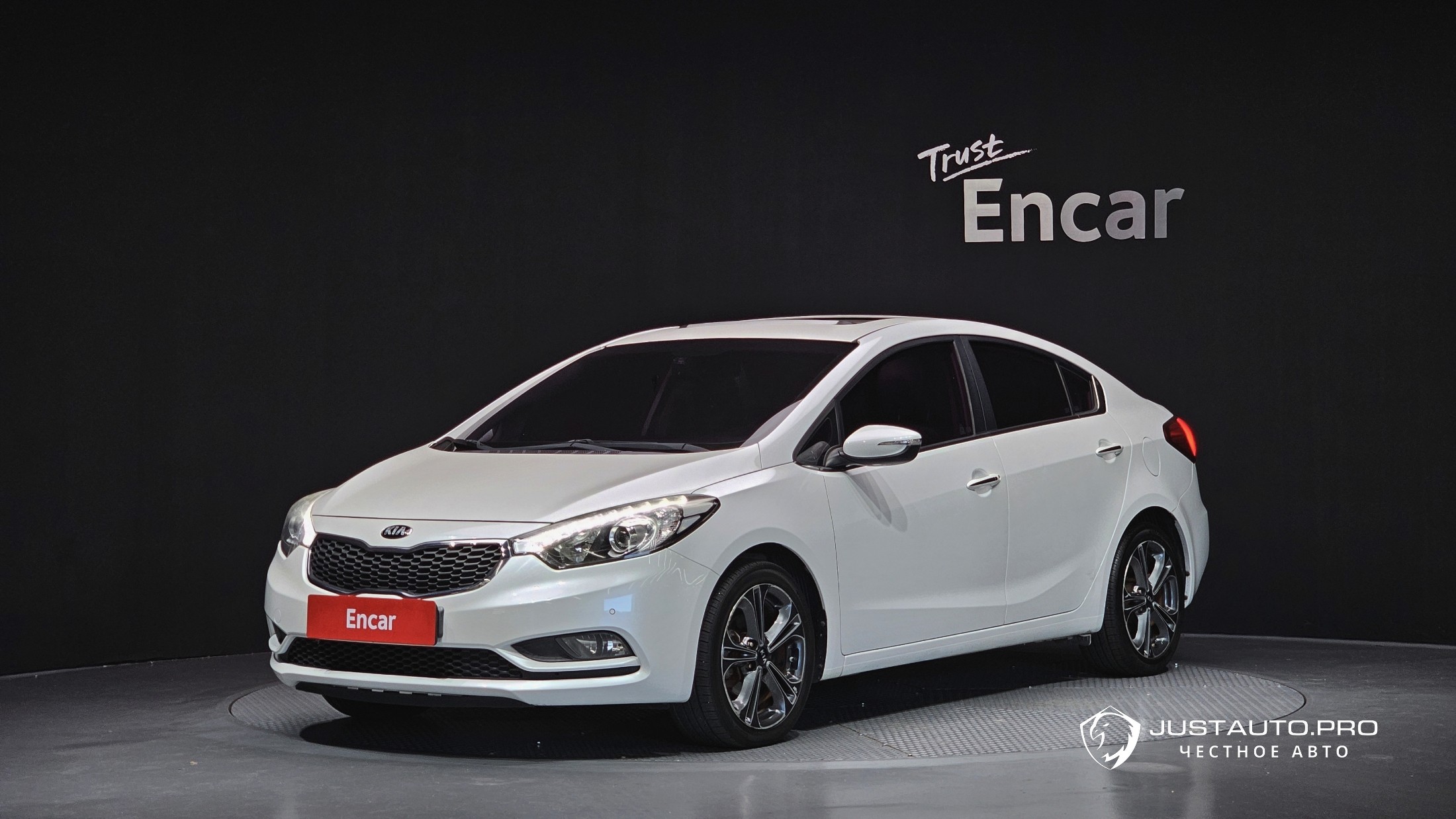 Автомобиль Kia K3