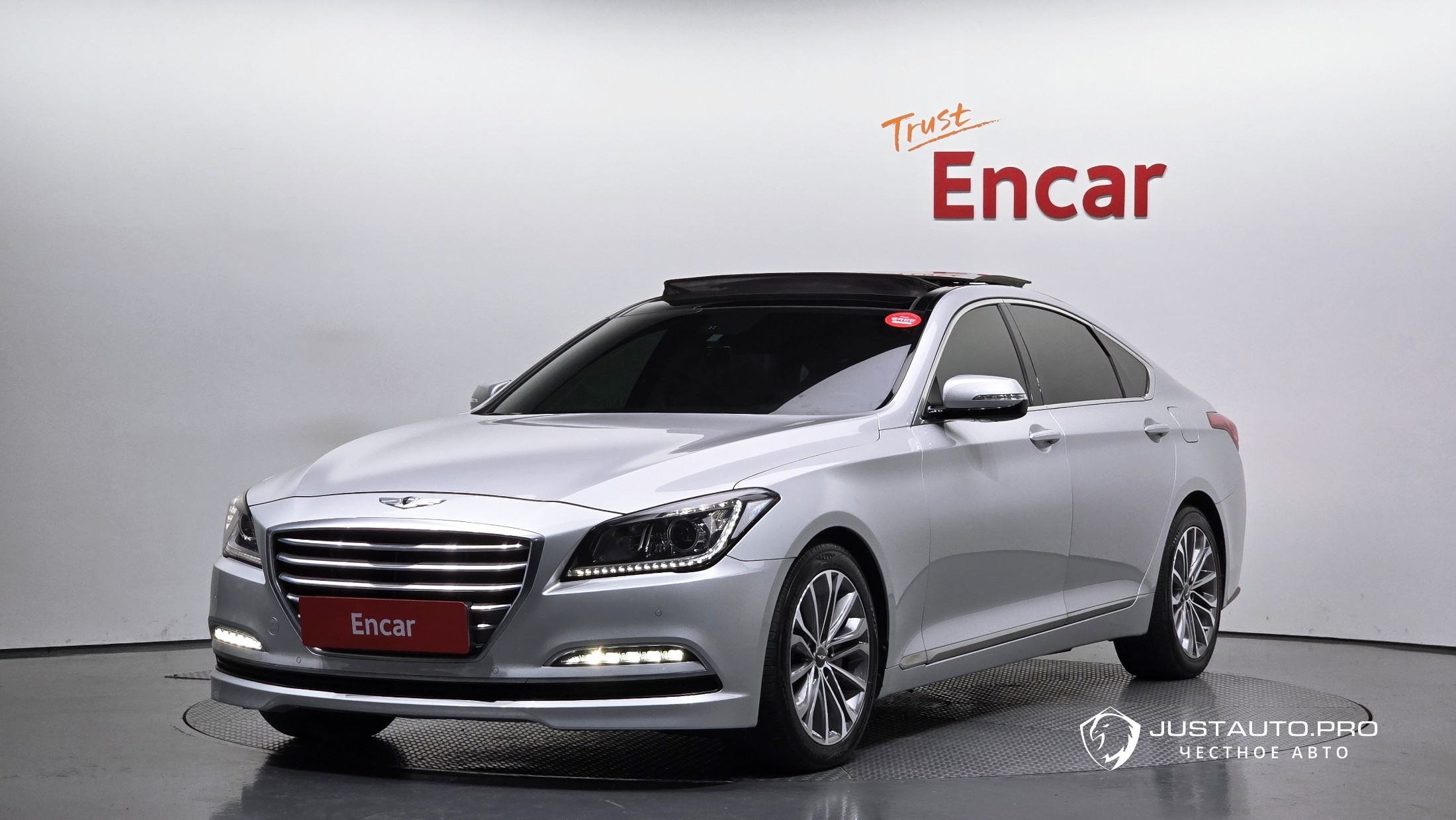 Автомобиль Hyundai Genesis
