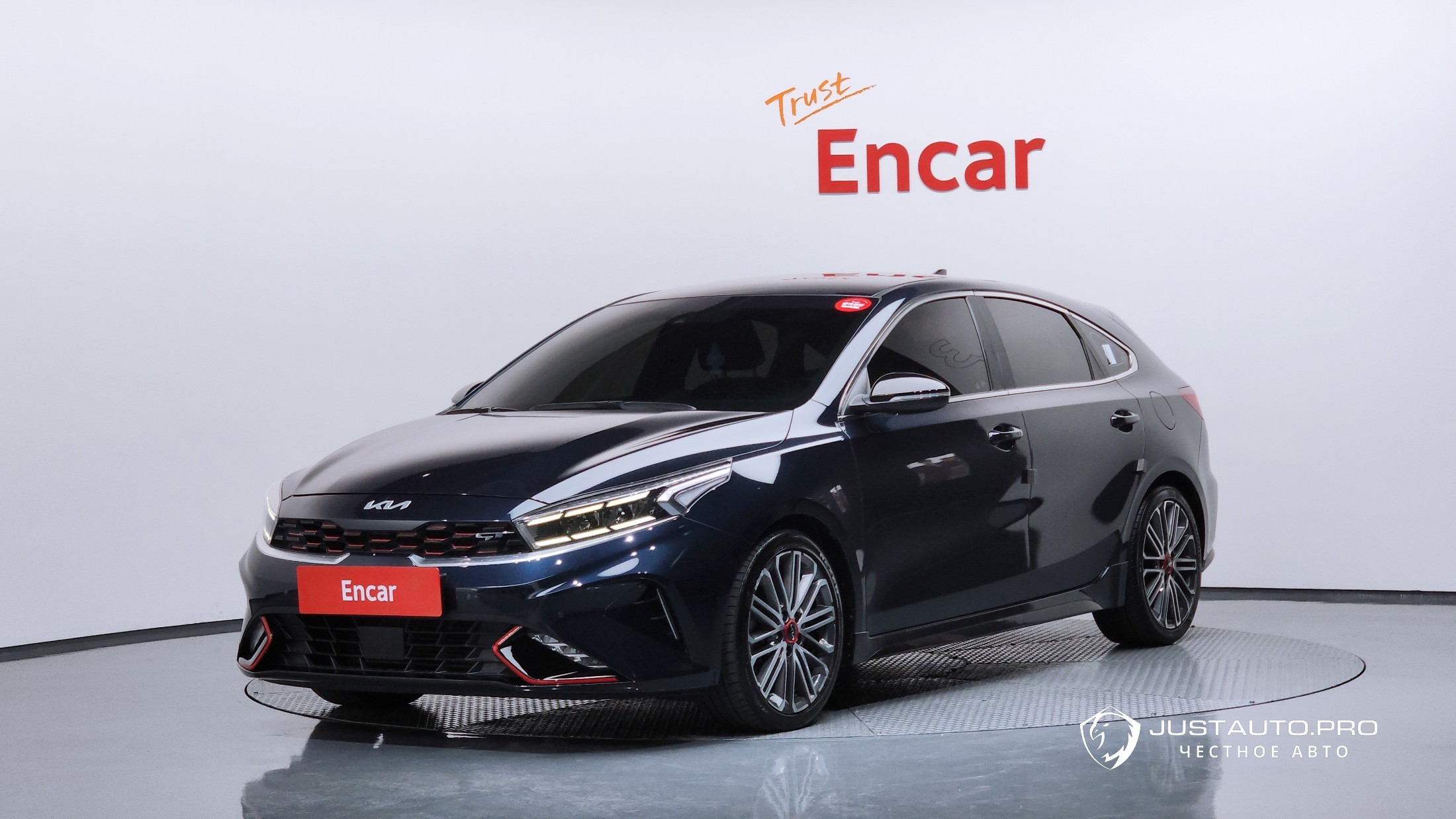 Автомобиль Kia K3