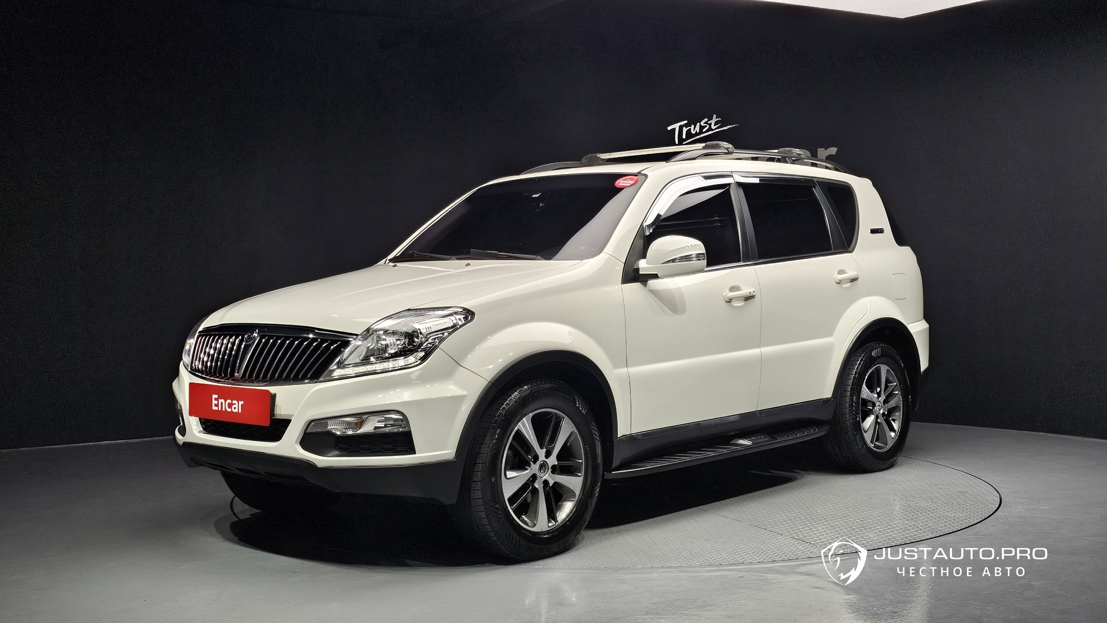 Автомобиль KG_Mobility_Ssangyong Rexton