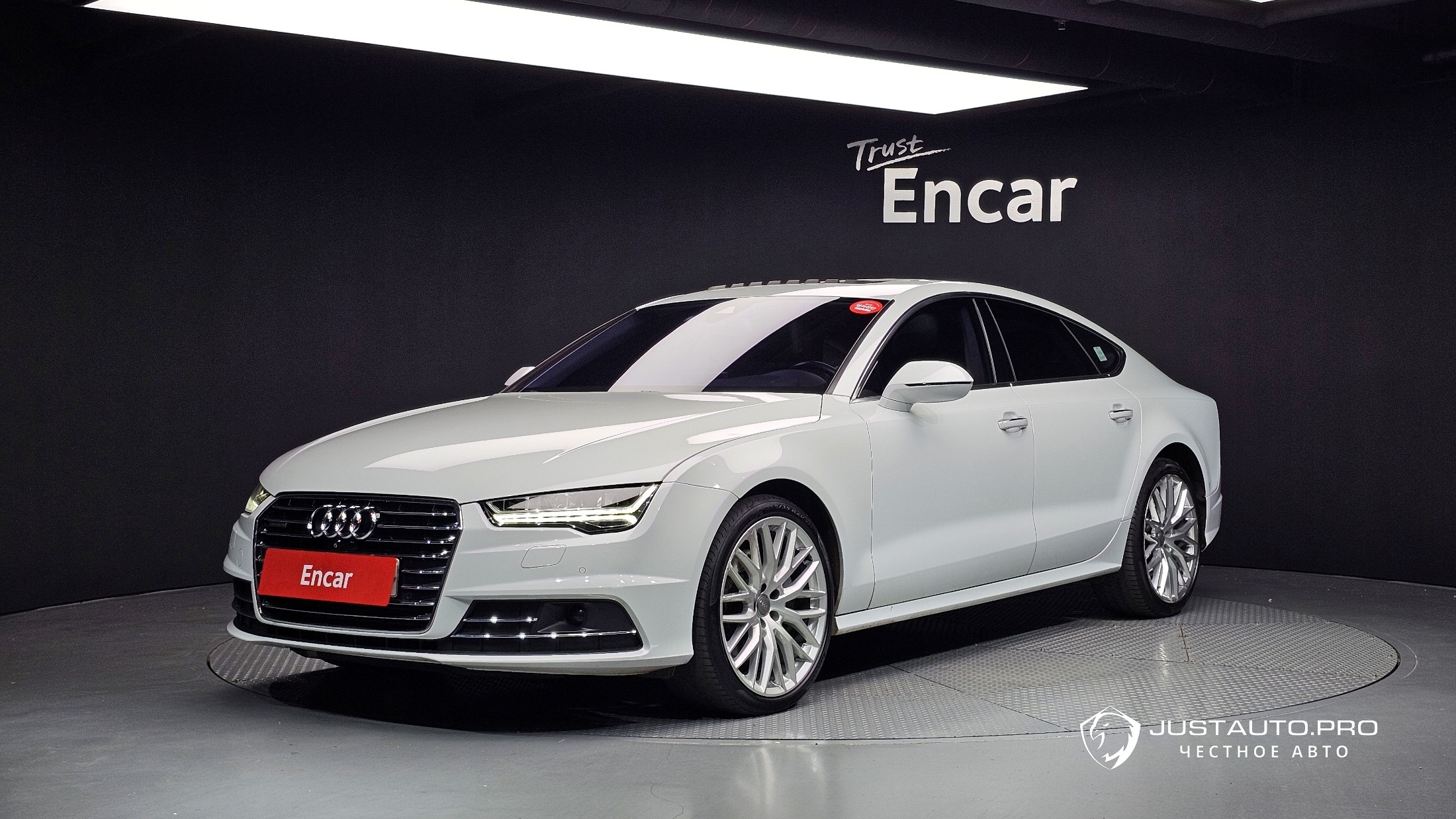 Автомобиль Audi A7