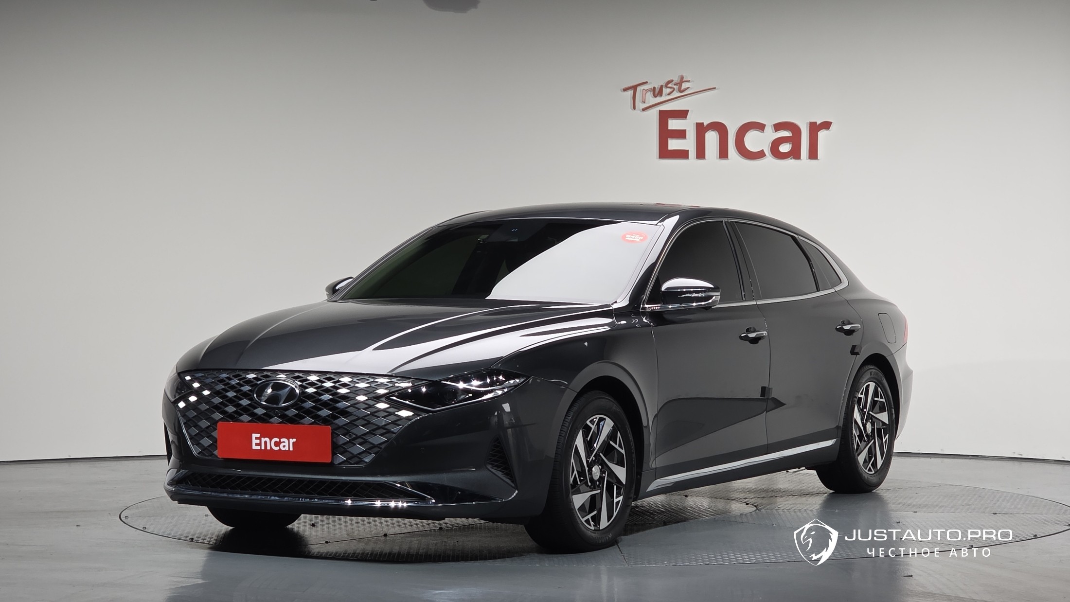 Автомобиль Hyundai Grandeur