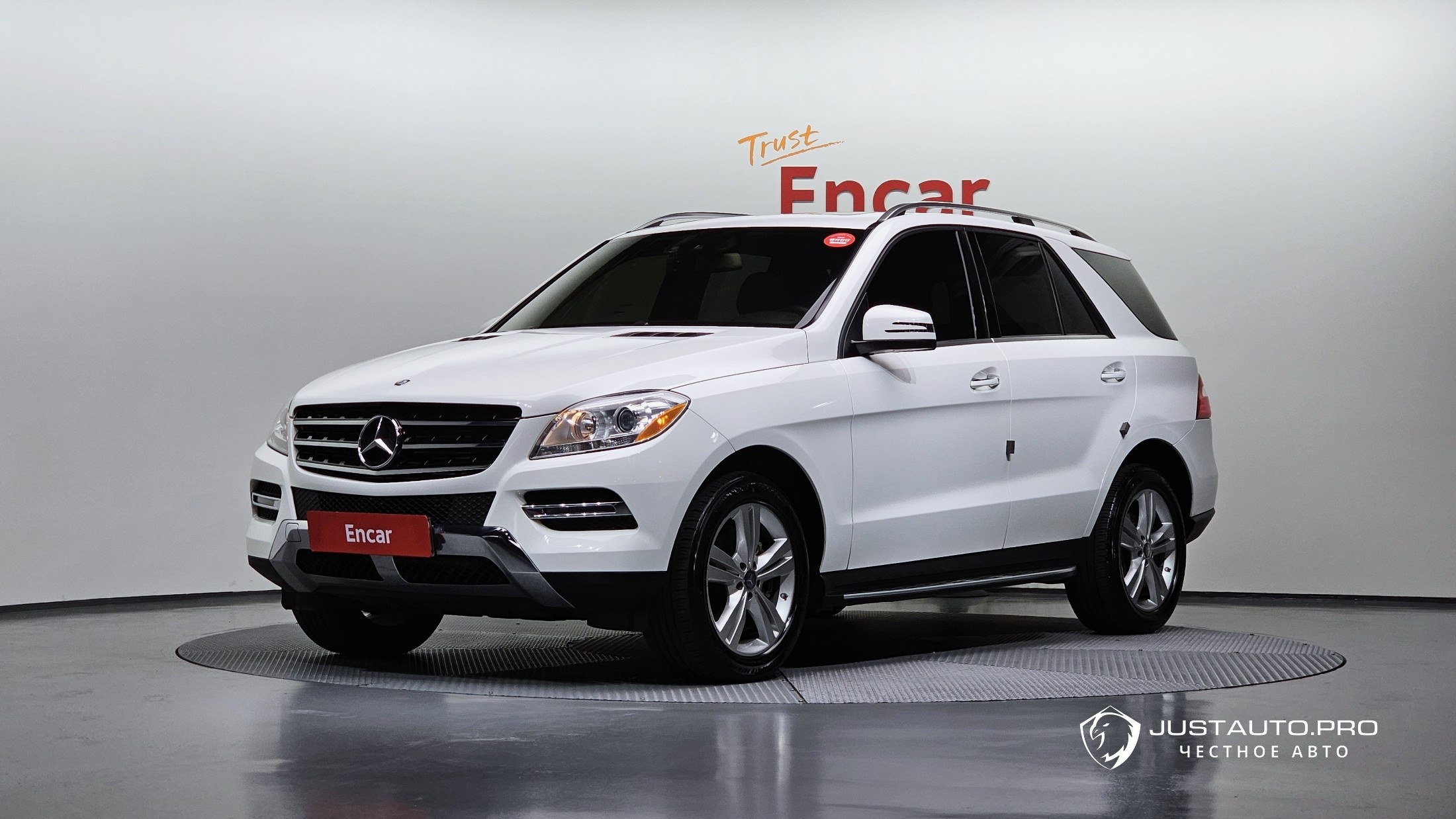 Автомобиль Mercedes-Benz M-class