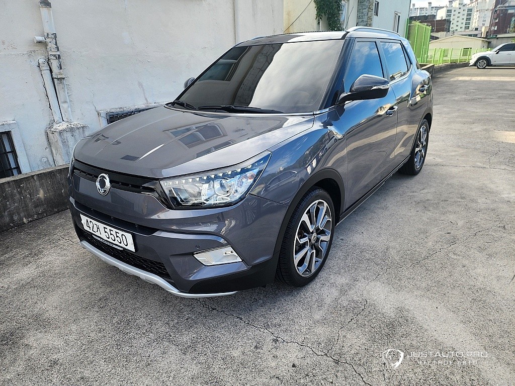 Автомобиль KG_Mobility_Ssangyong TIBOLI