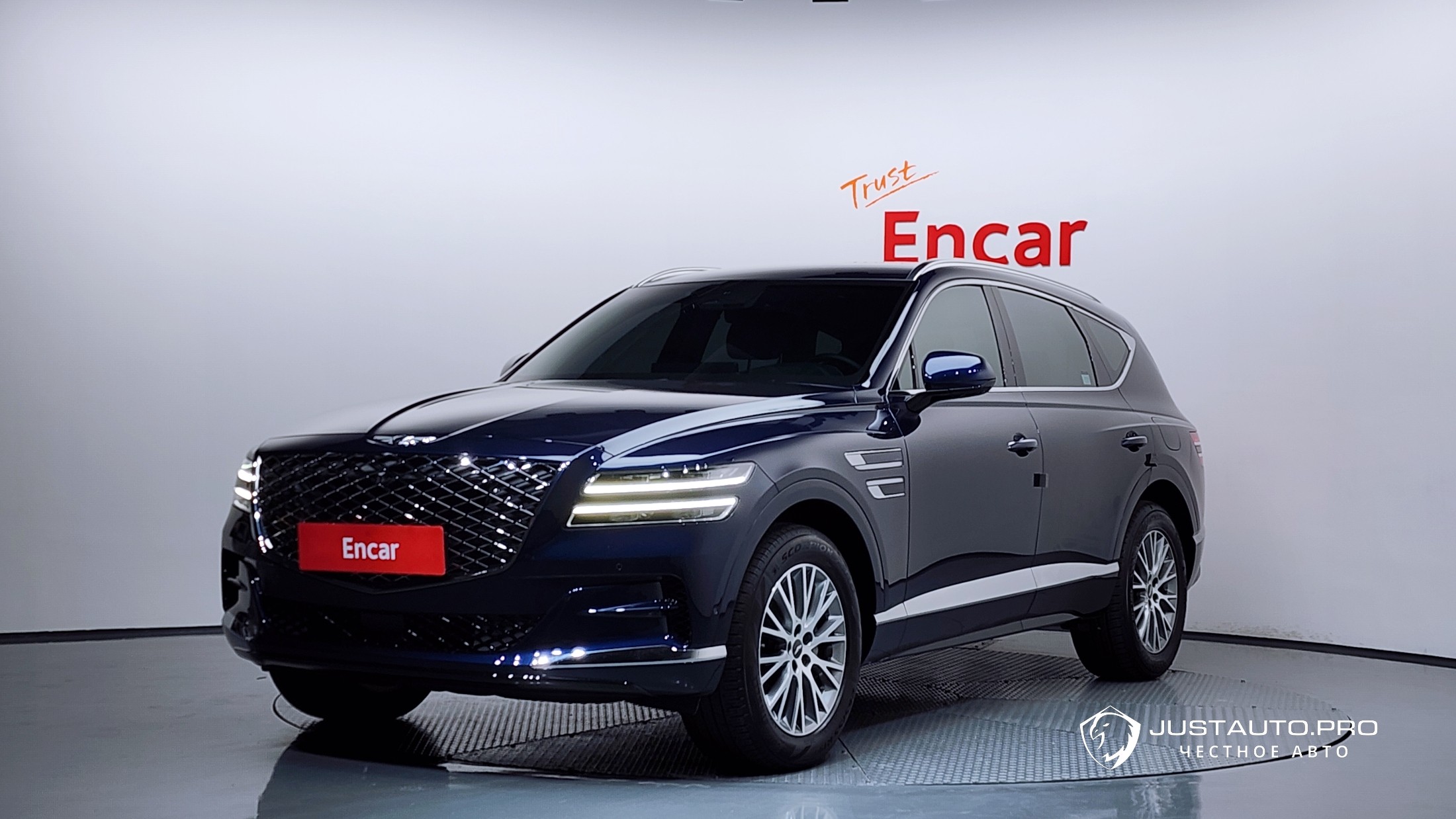 Автомобиль Genesis GV80