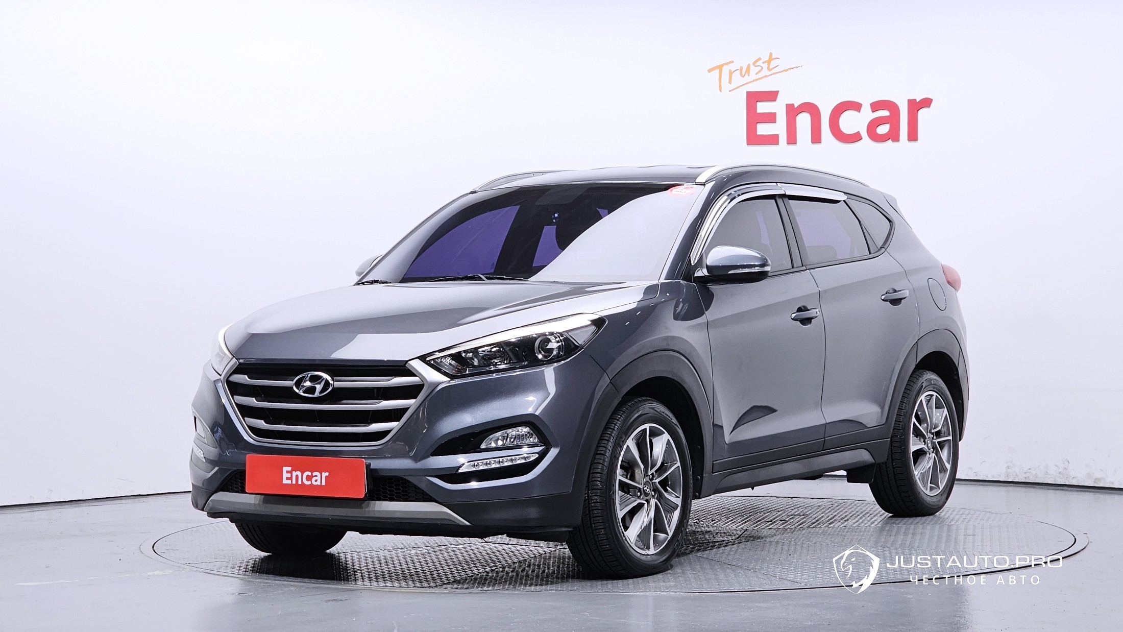 Автомобиль Hyundai Tucson