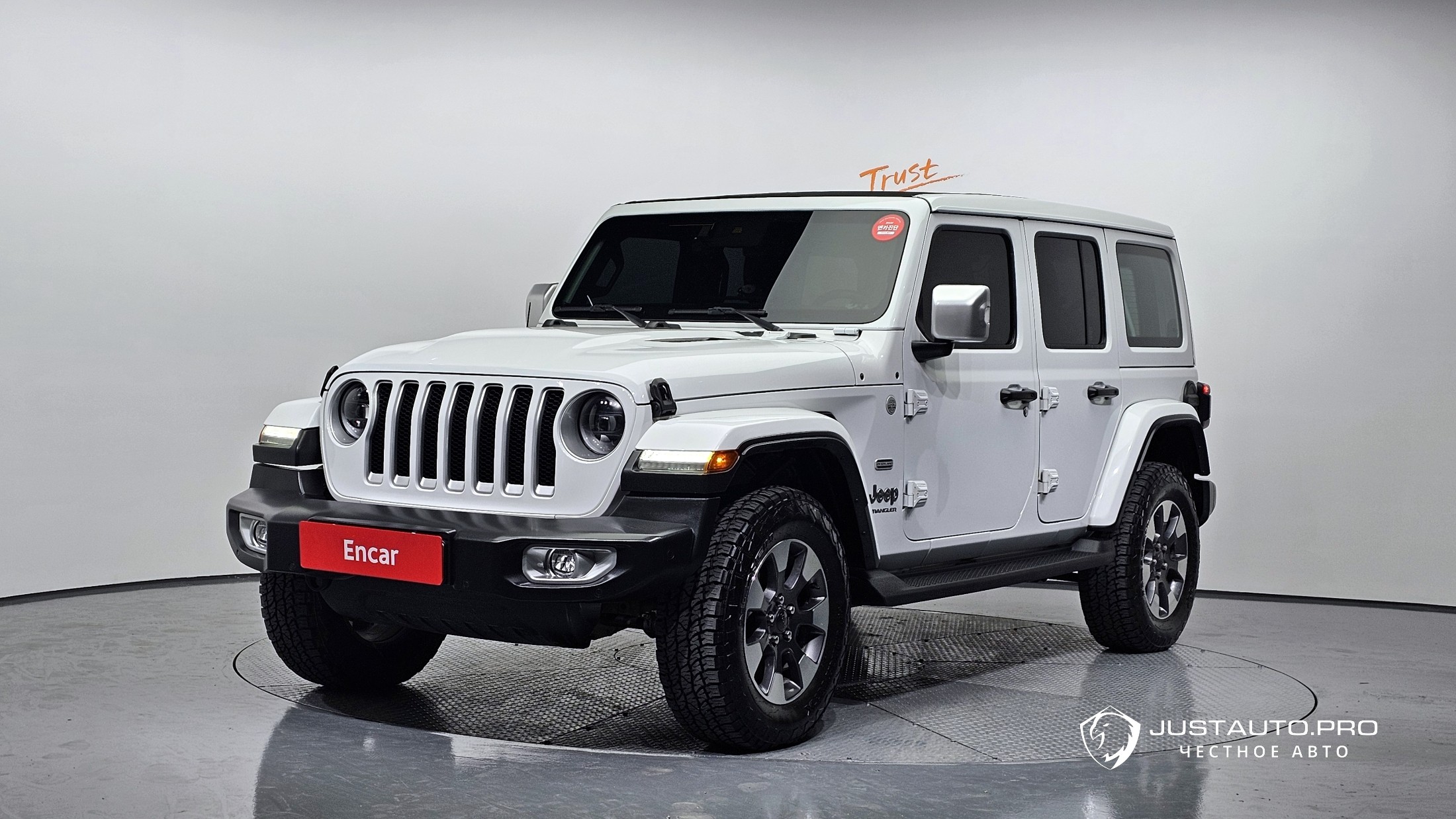 Автомобиль Jeep Wrangler