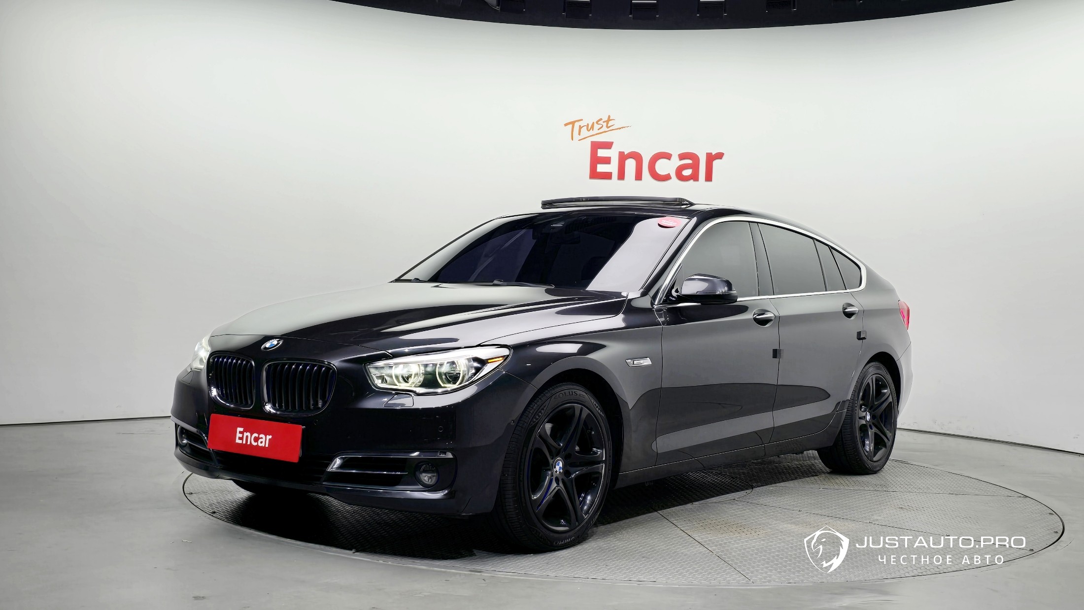 Автомобиль BMW Gran Turismo