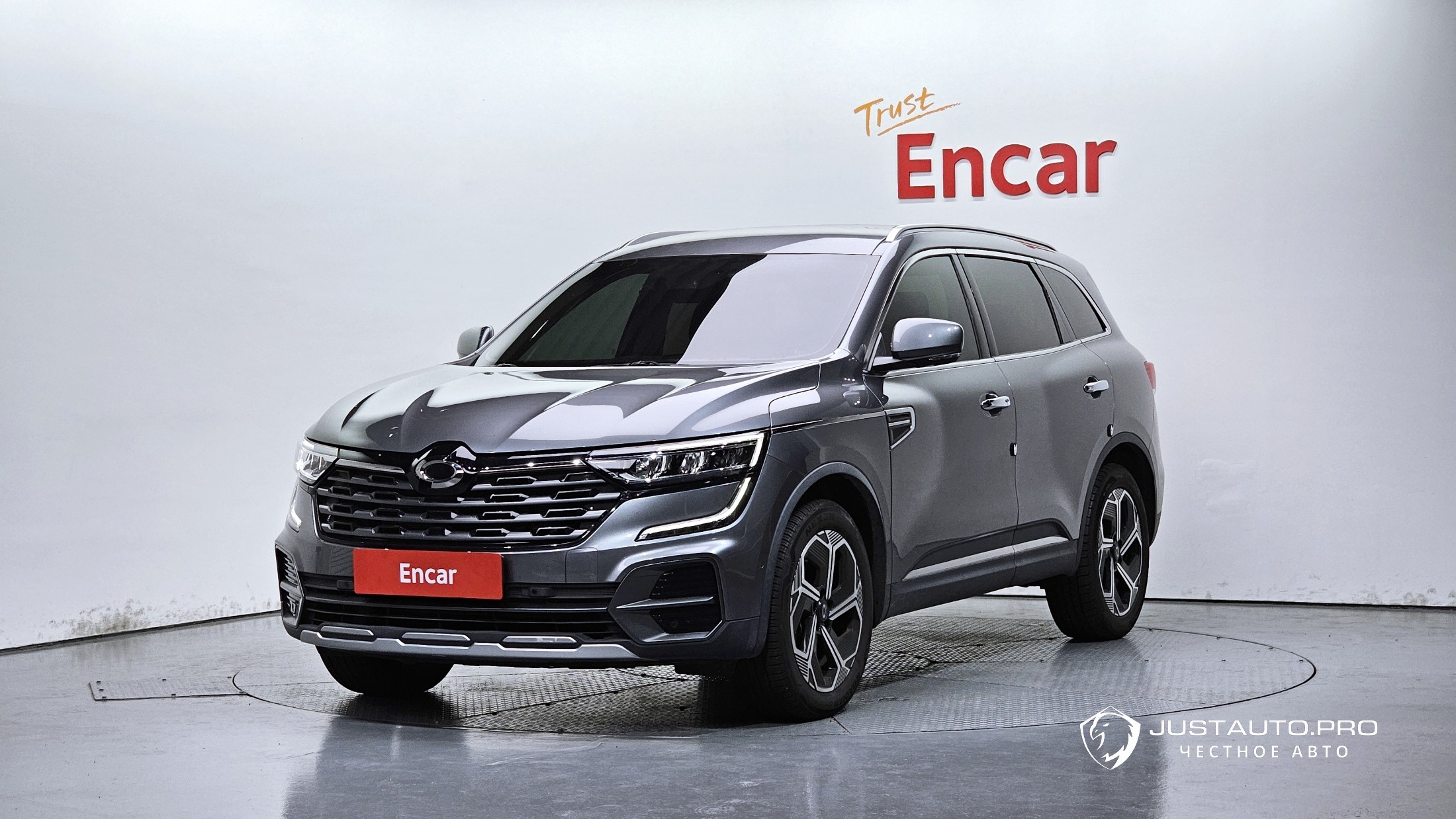 Автомобиль Renault-KoreaSamsung QM6