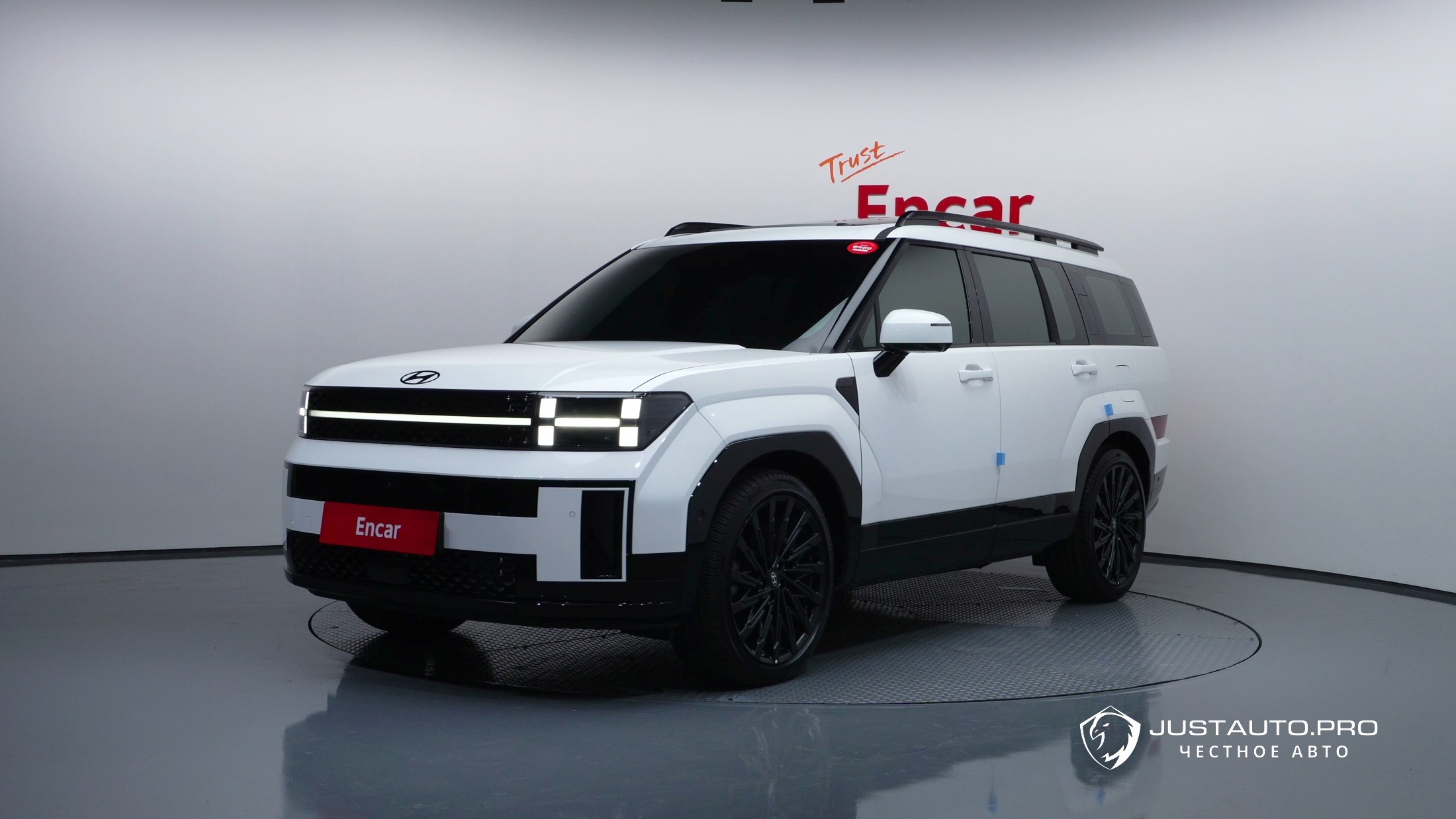 Автомобиль Hyundai Santafe