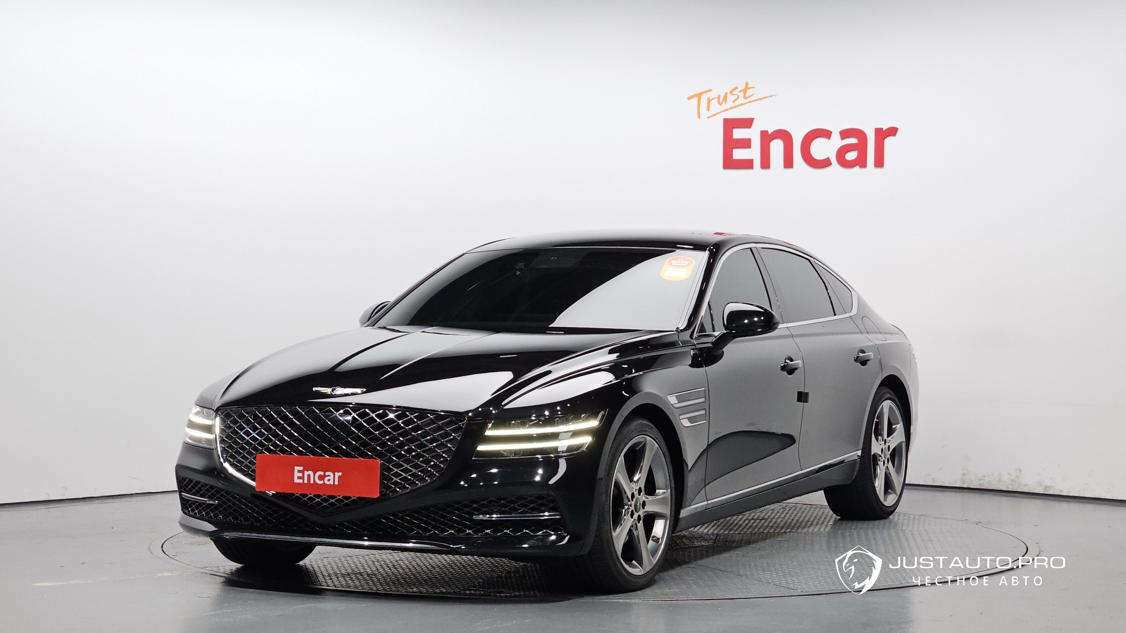 Автомобиль Genesis G80