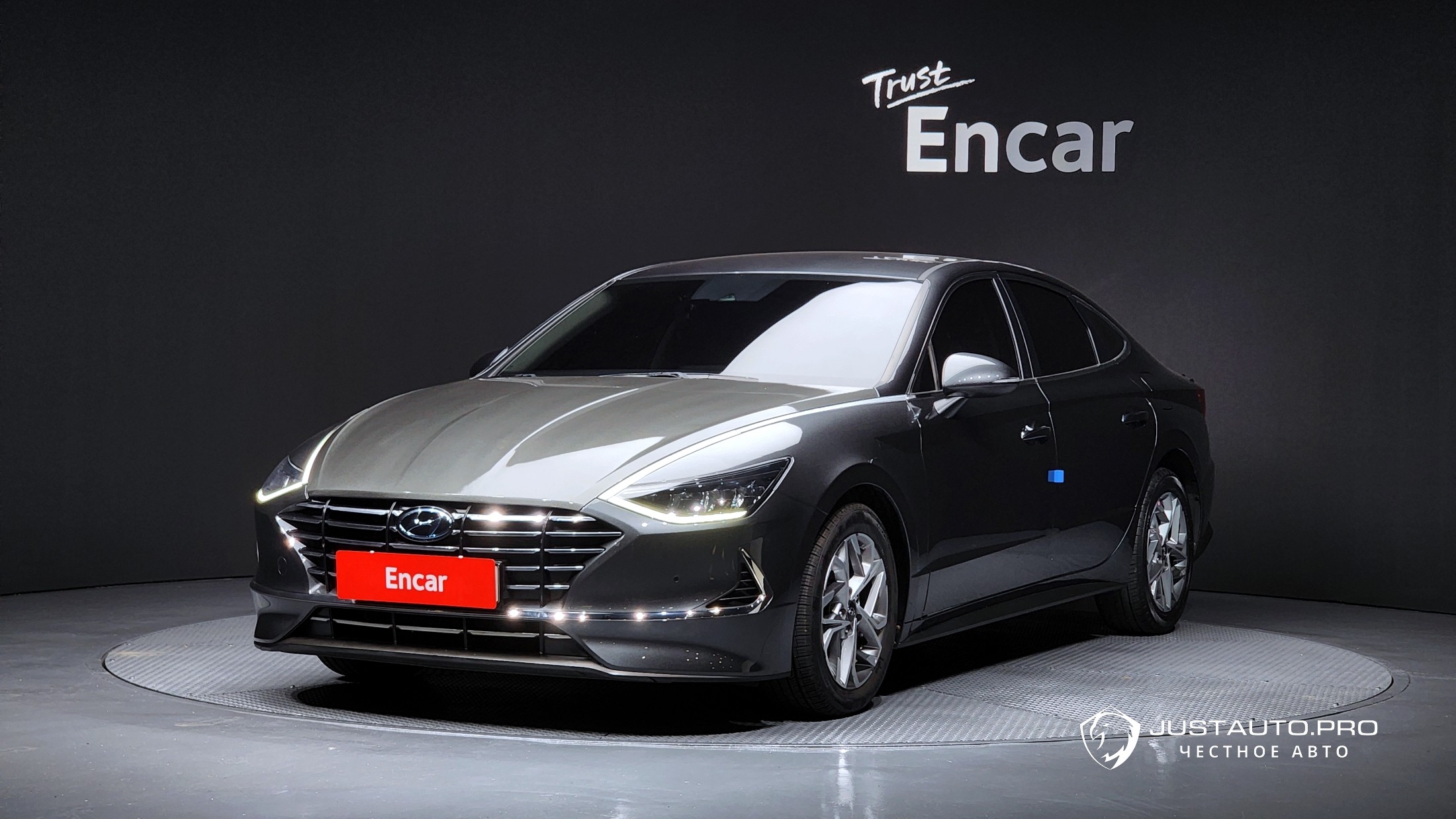 Автомобиль Hyundai Sonata