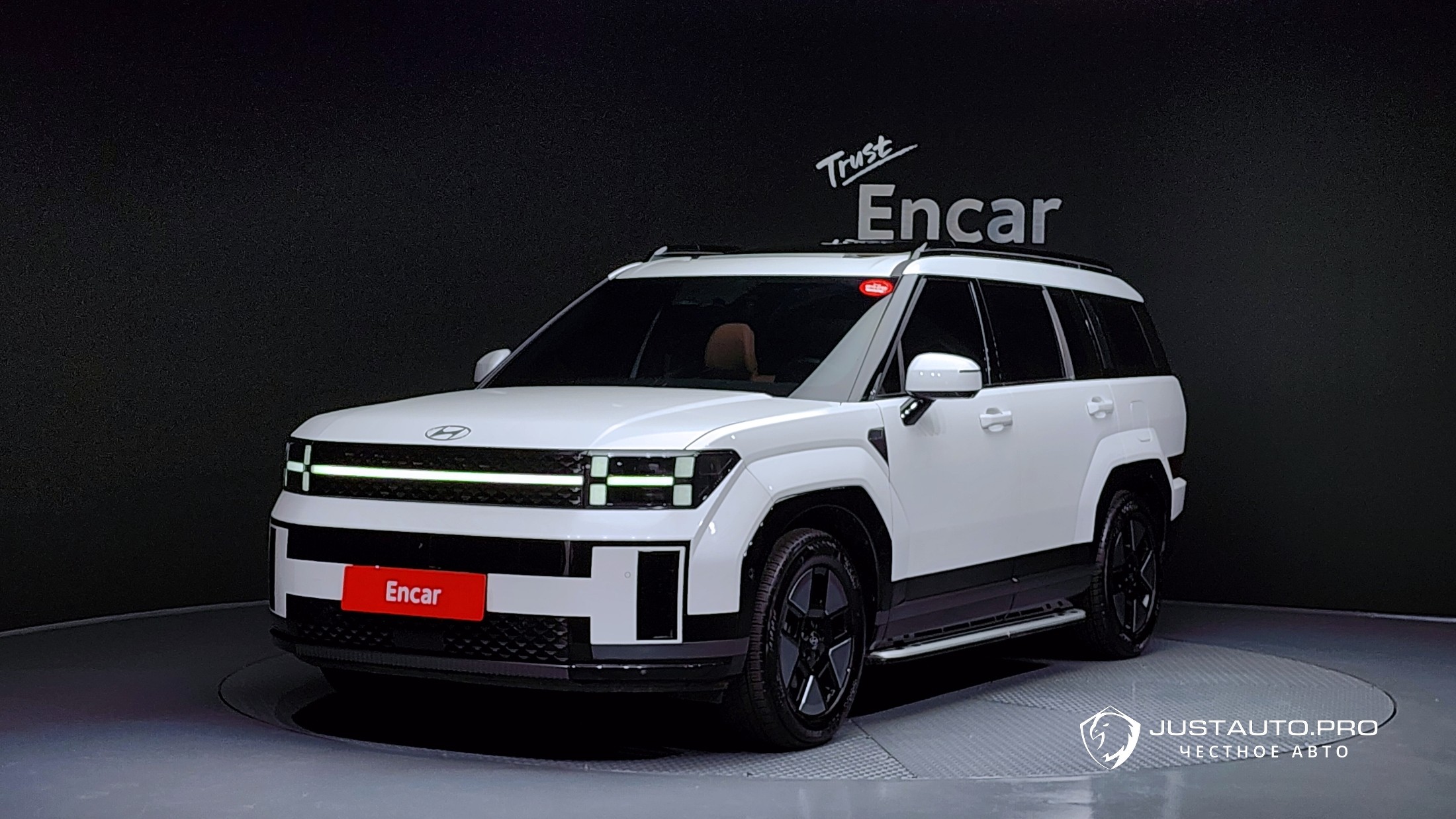 Автомобиль Hyundai Santafe