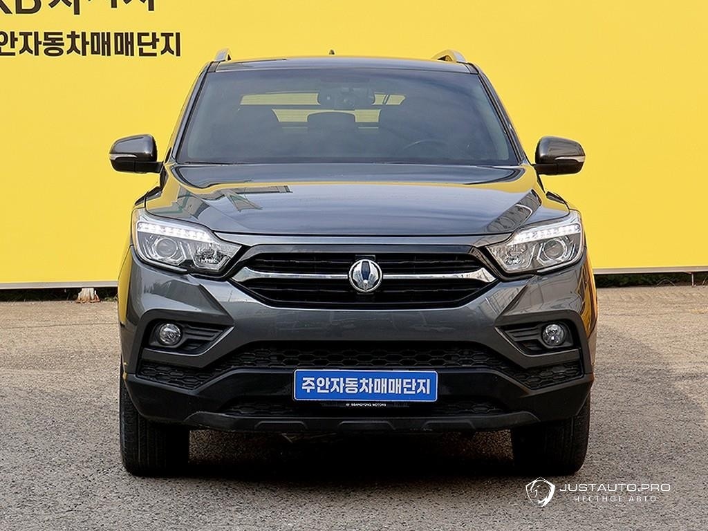 Автомобиль KG_Mobility_Ssangyong Rexton