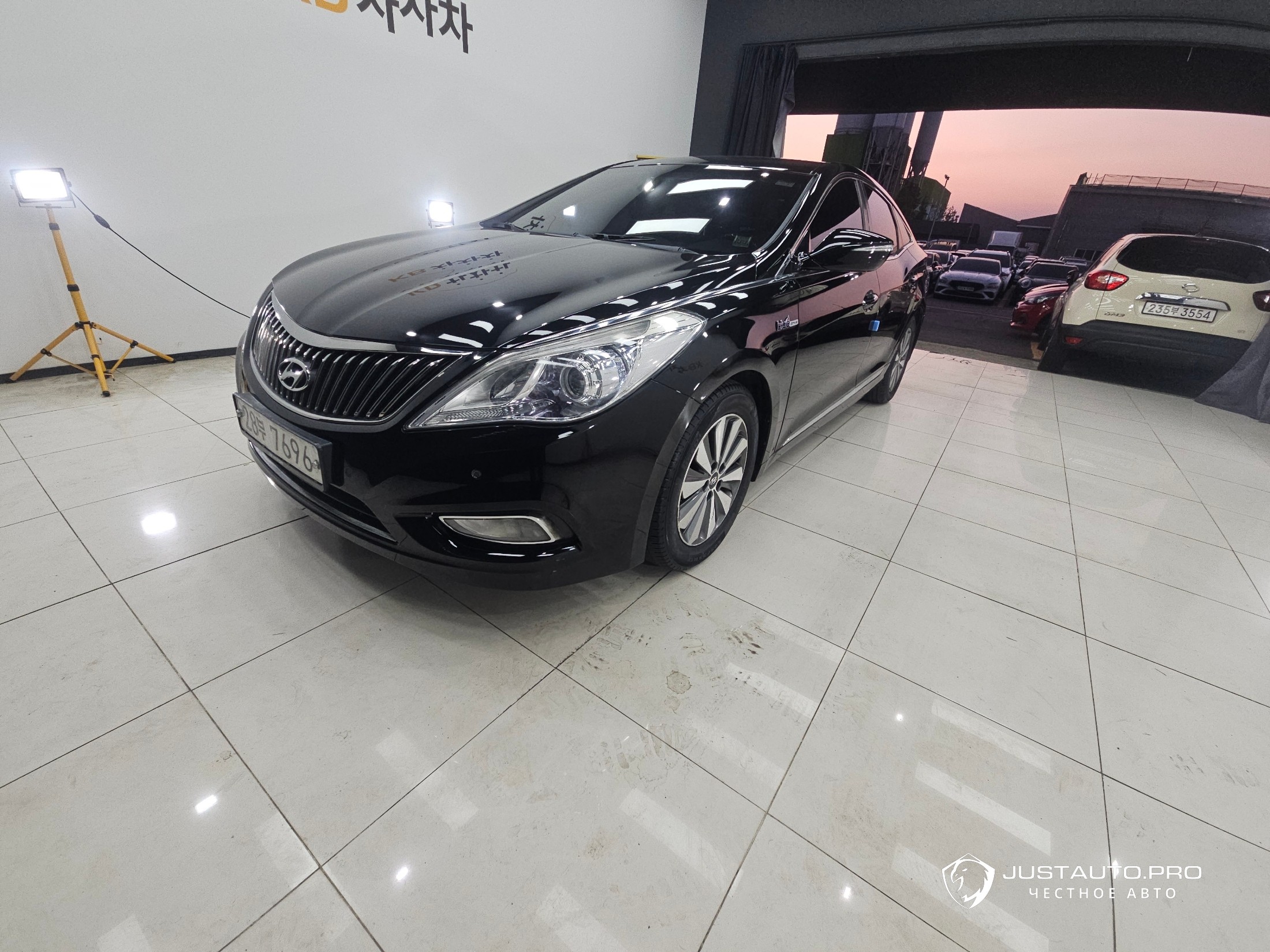 Автомобиль Hyundai Grandeur