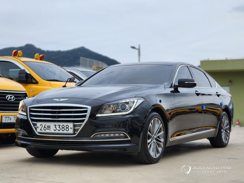 Автомобиль Hyundai Genesis