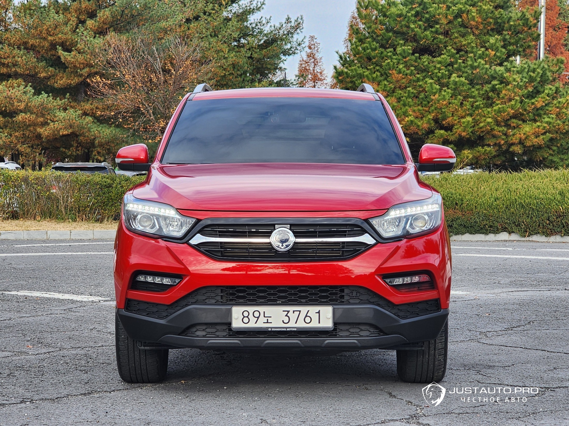 Автомобиль KG_Mobility_Ssangyong Rexton