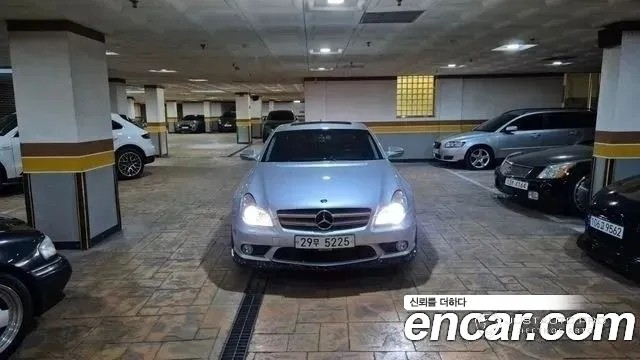 Автомобиль Mercedes-Benz CLS-Class