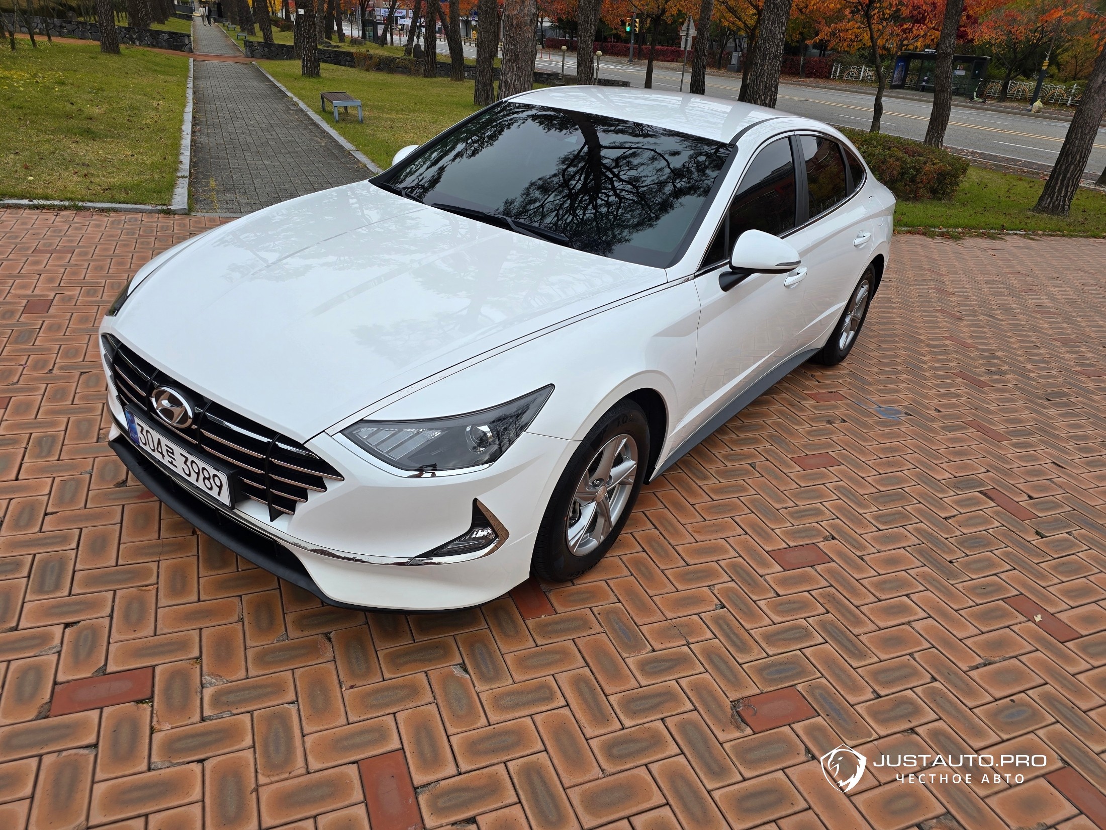 Автомобиль Hyundai Sonata