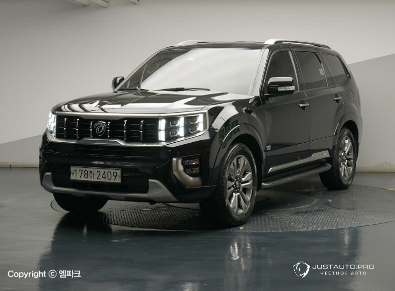 Автомобиль Kia Mohave
