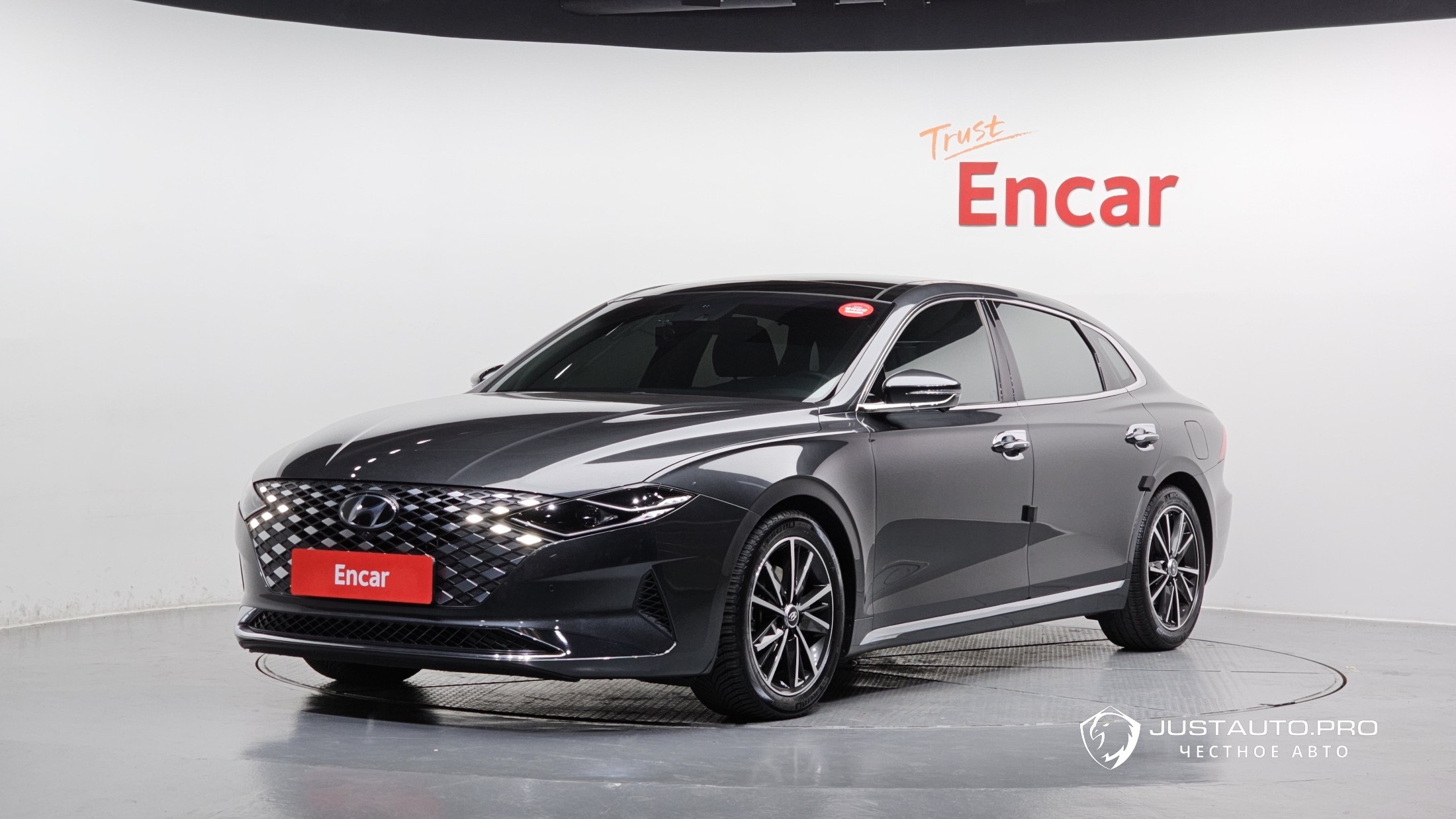 Автомобиль Hyundai Grandeur