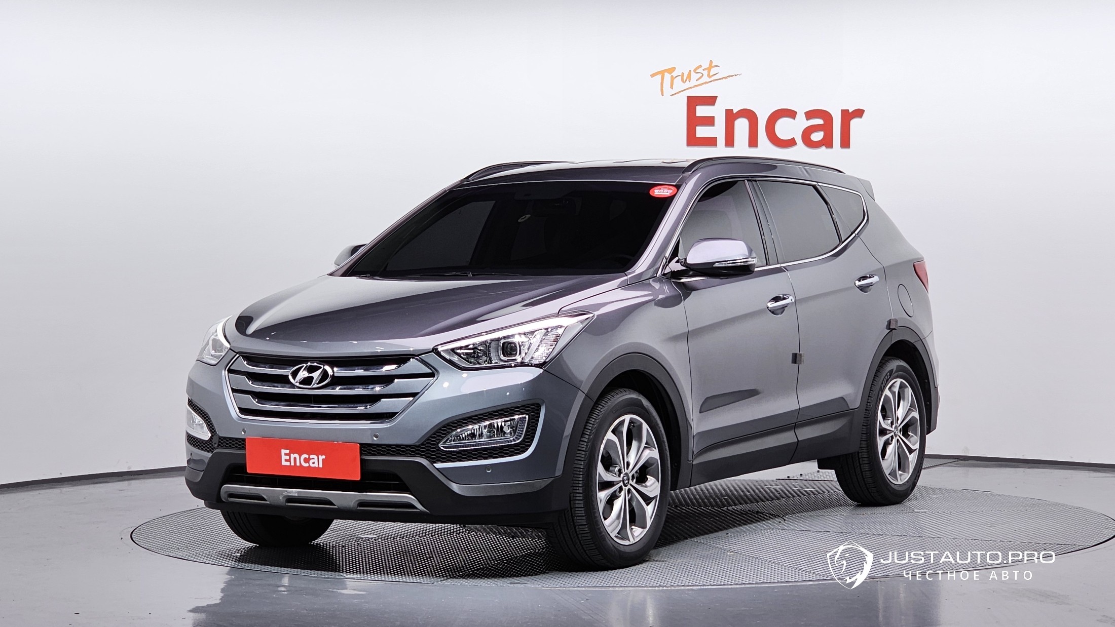 Автомобиль Hyundai Santafe