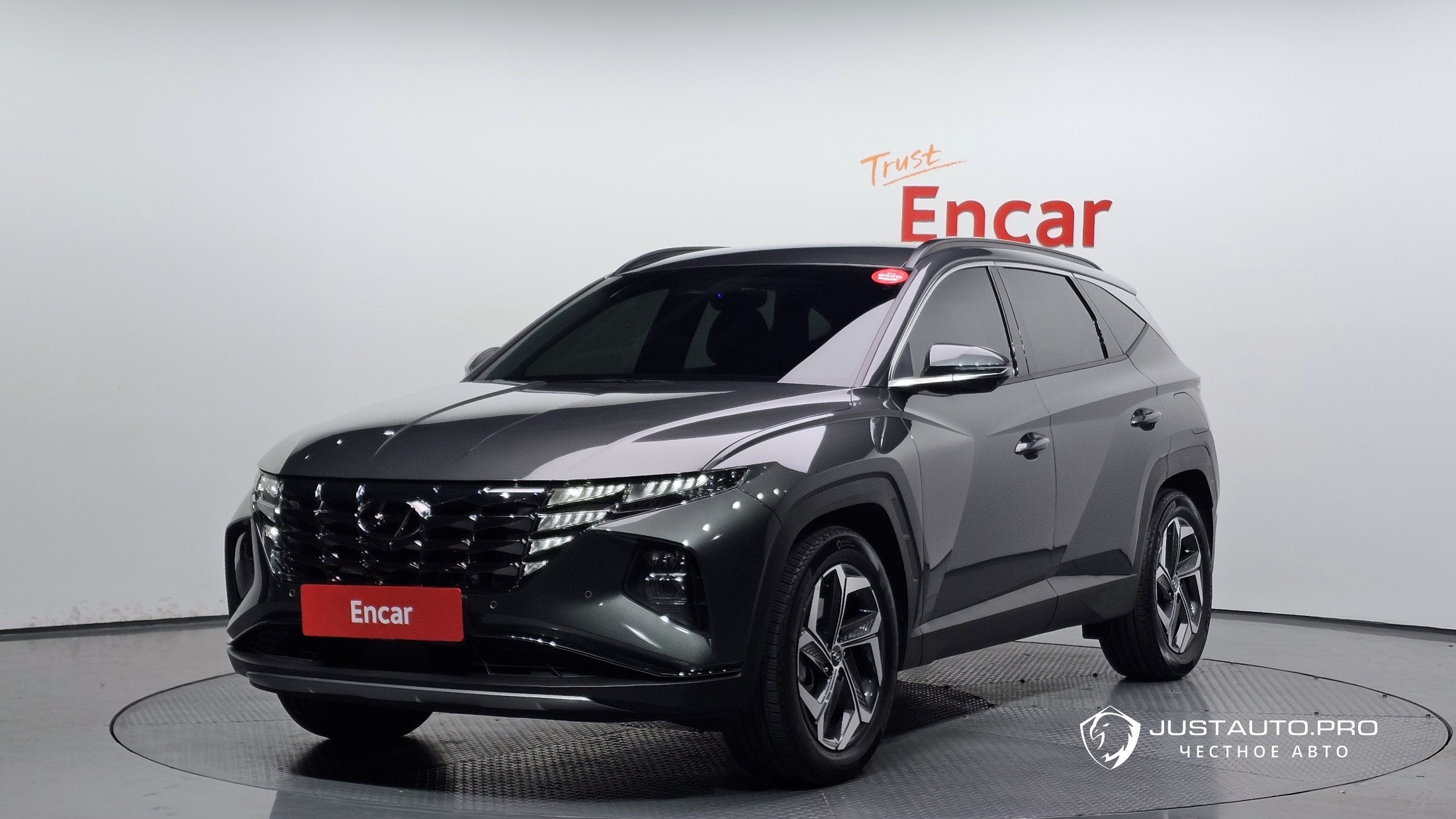 Автомобиль Hyundai Tucson