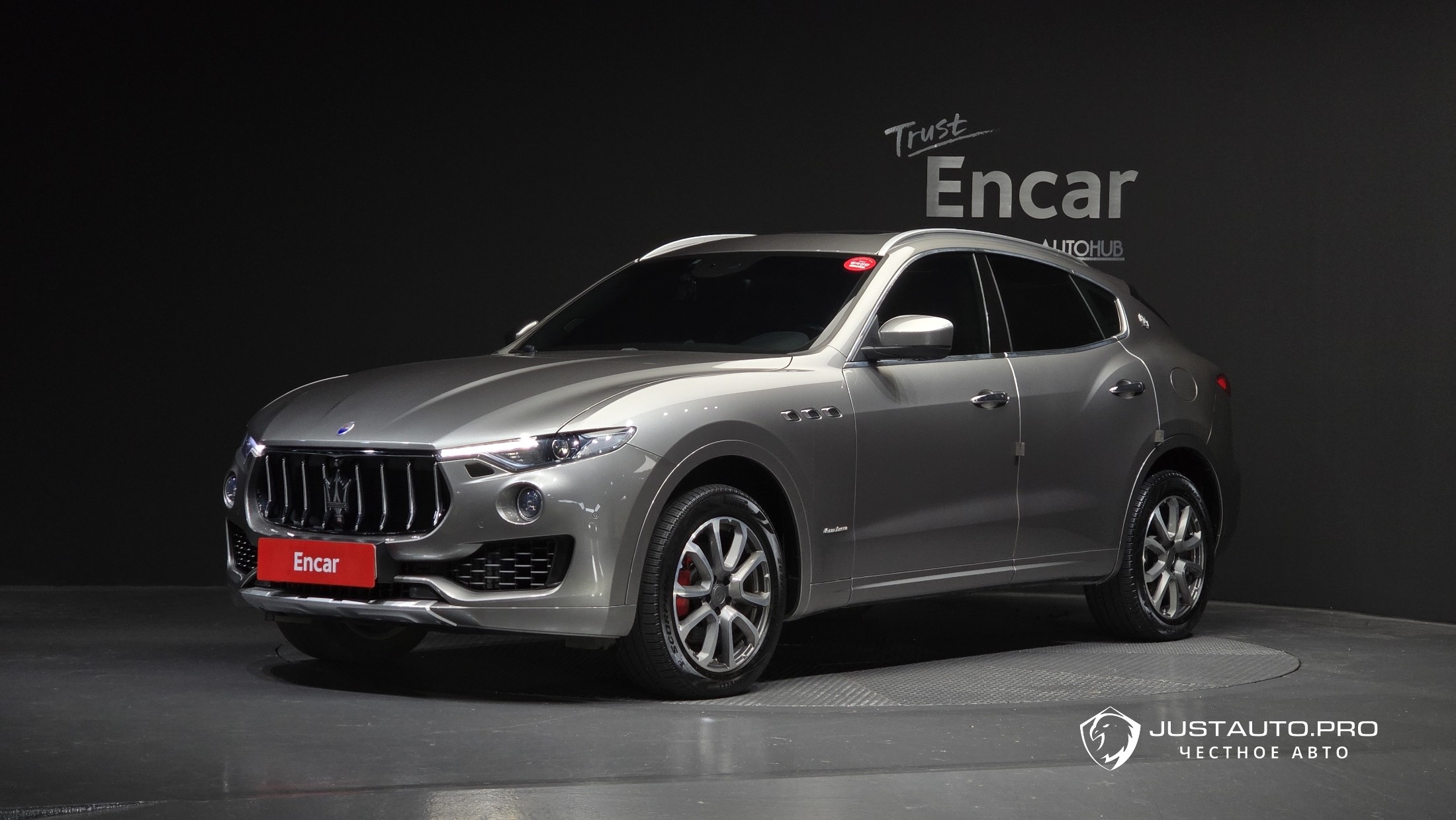 Автомобиль Maserati Levante