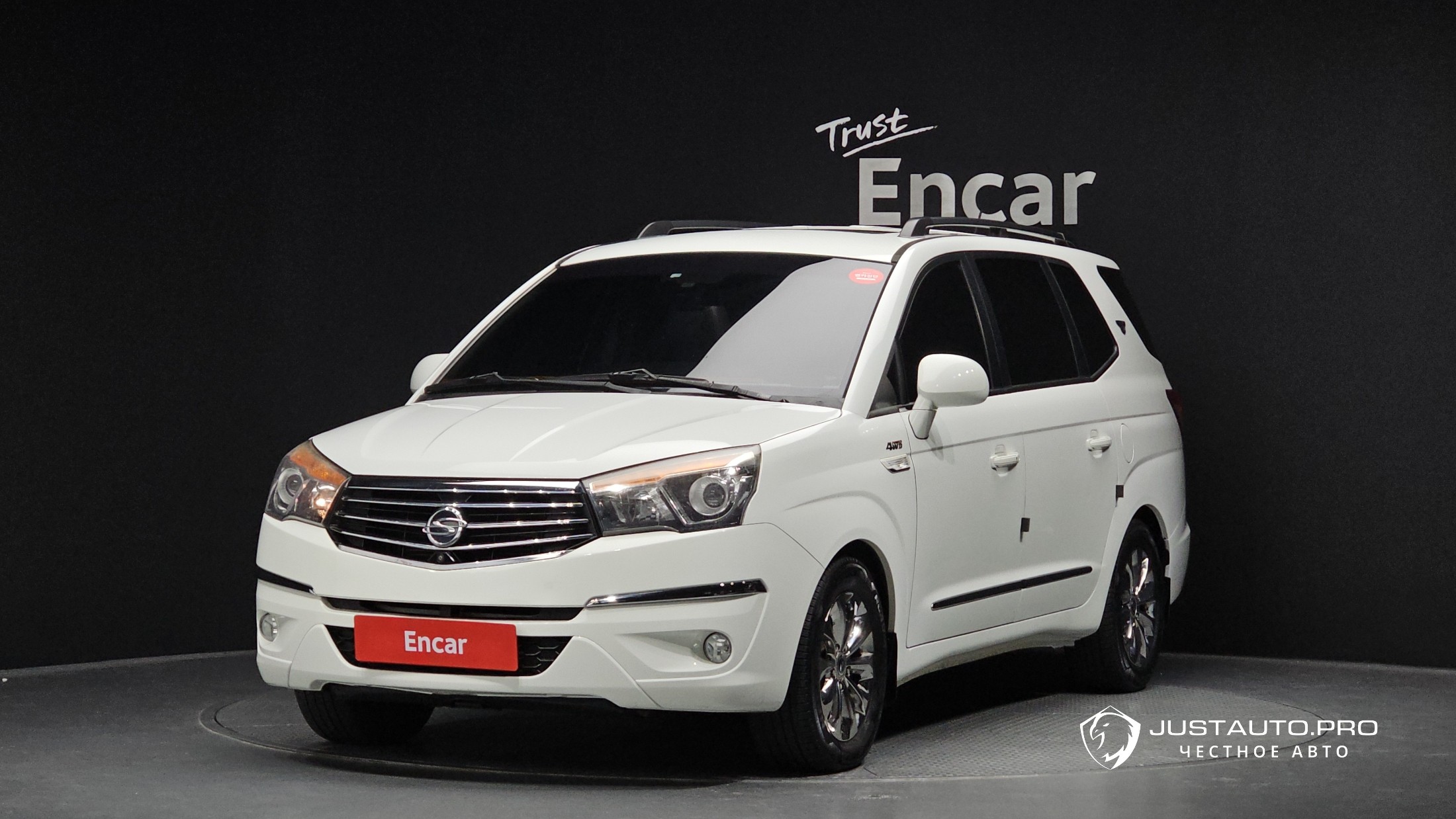Автомобиль KG_Mobility_Ssangyong KORANDO