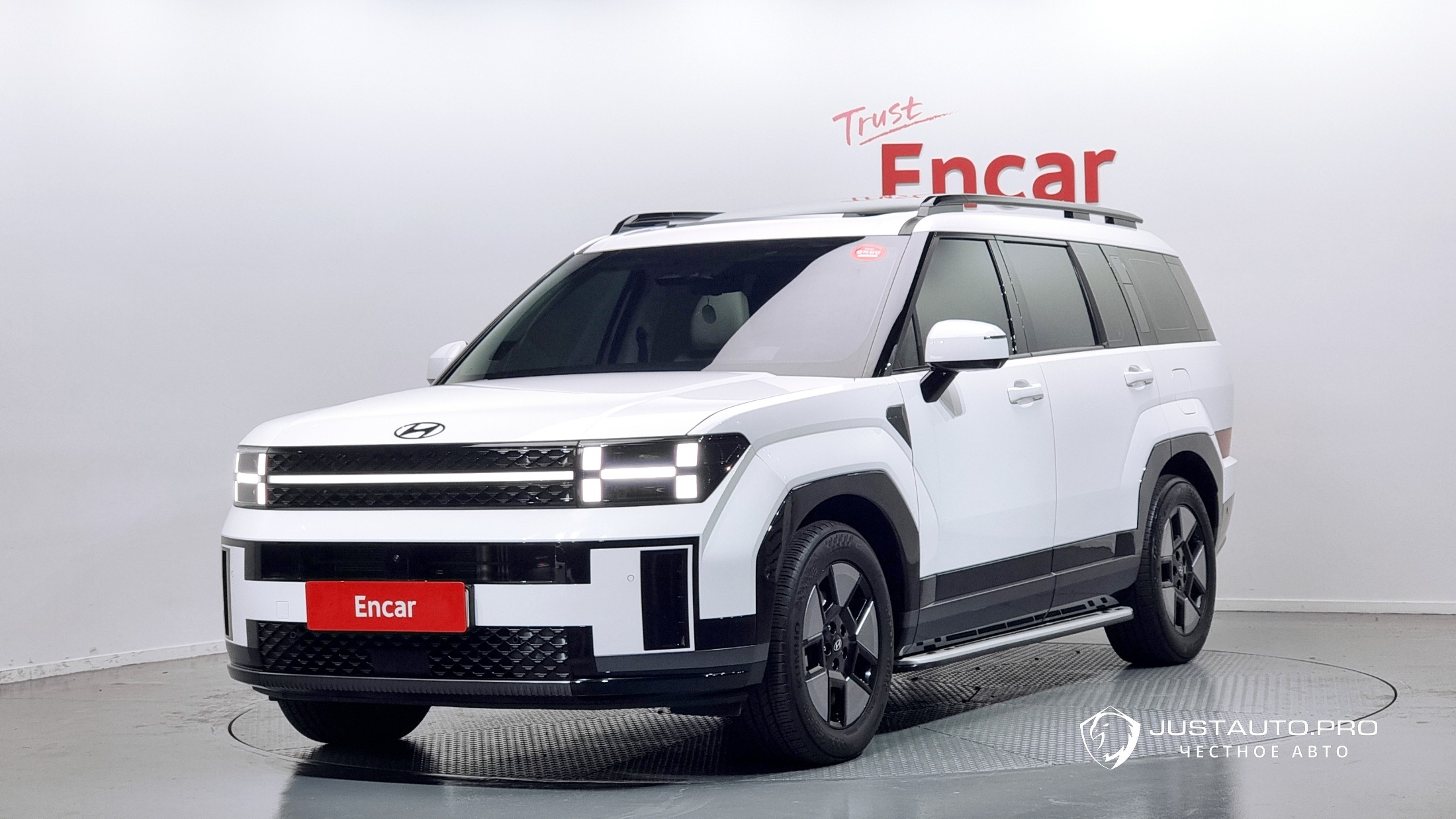 Автомобиль Hyundai Santafe