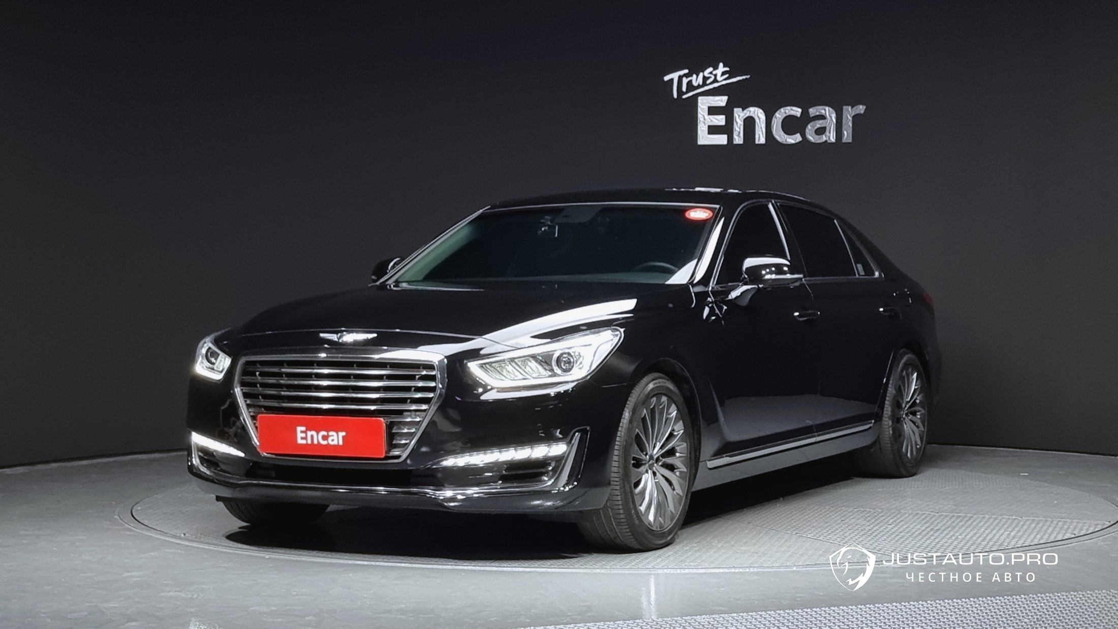 Автомобиль Genesis EQ900