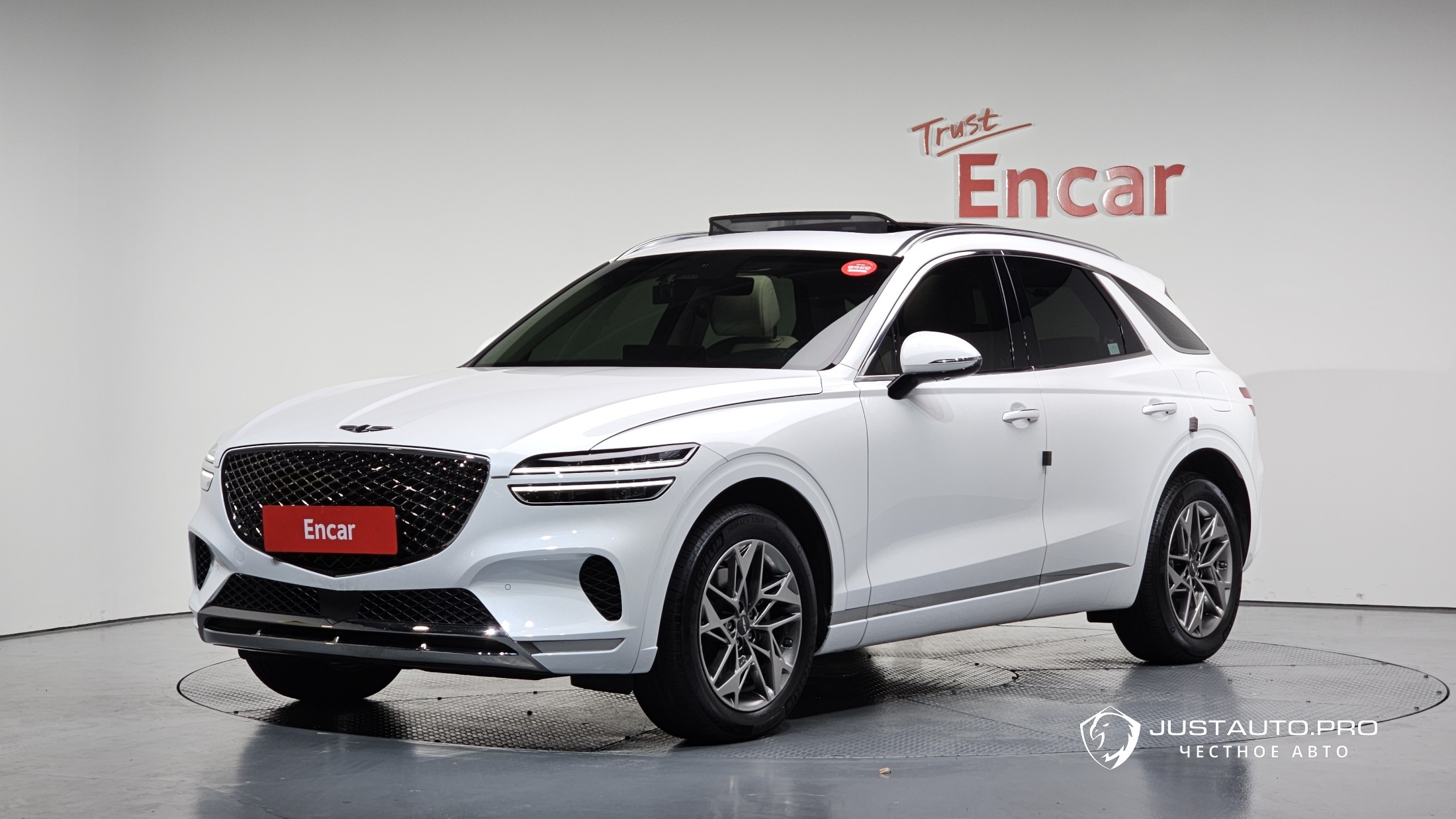 Автомобиль Genesis GV70