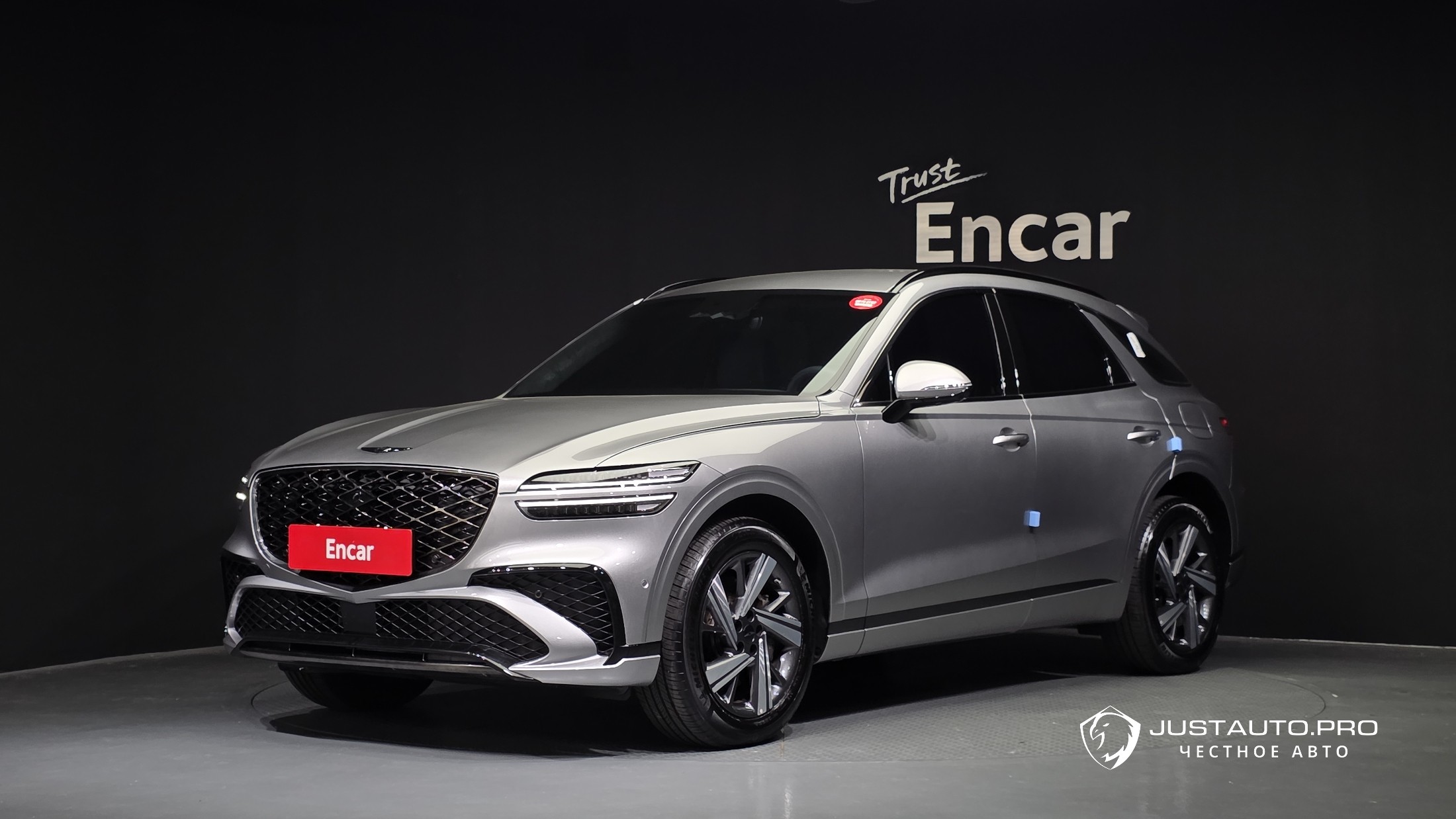 Автомобиль Genesis GV70
