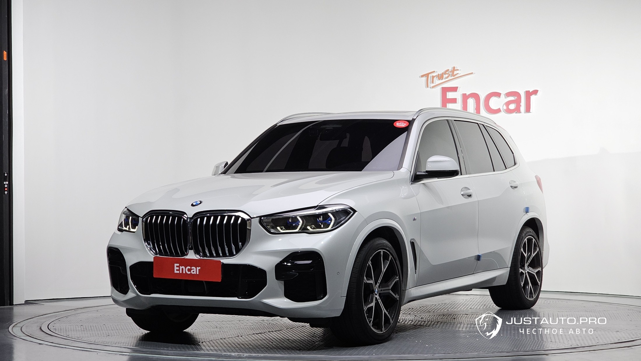 Автомобиль BMW X5
