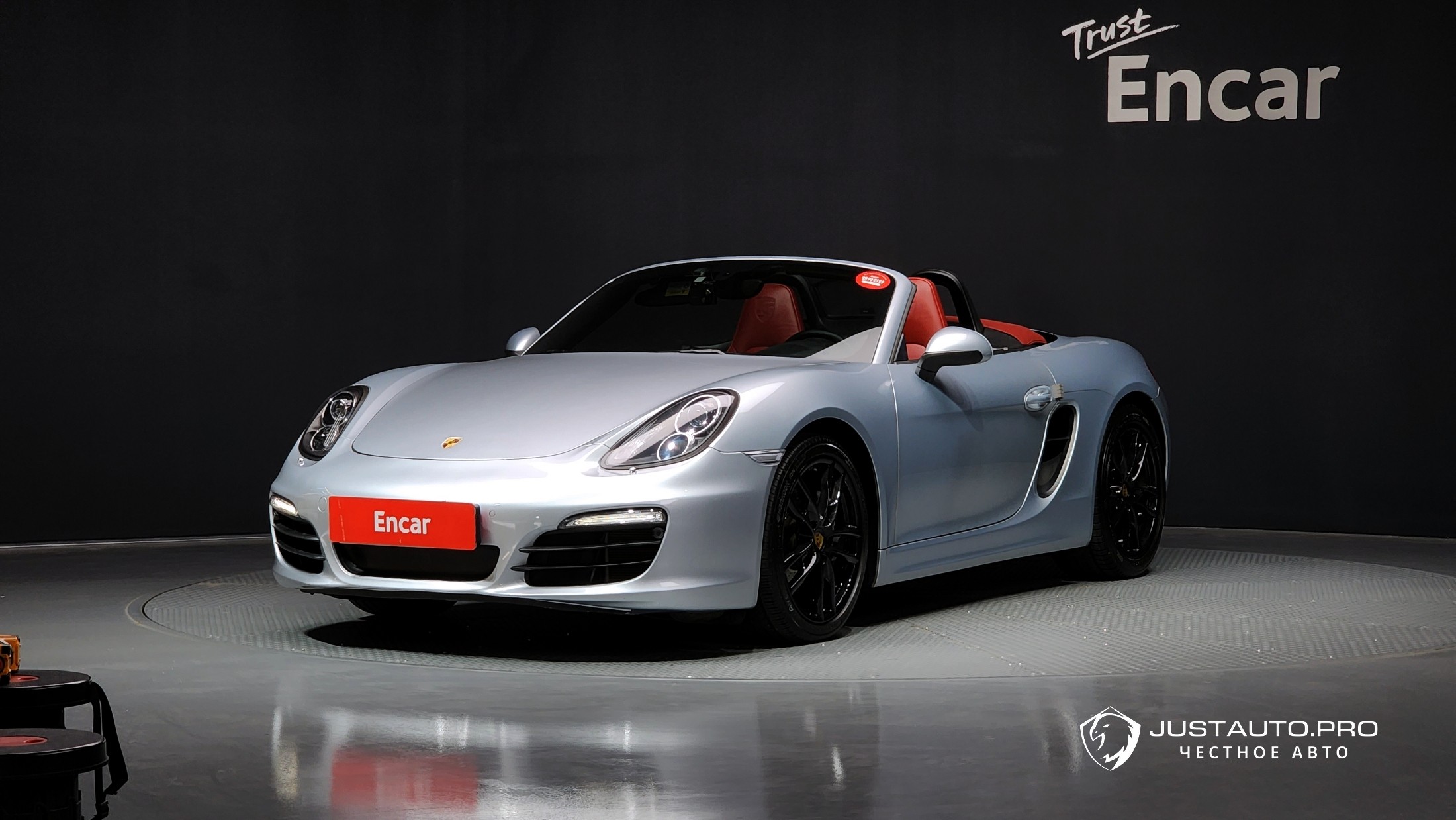 Автомобиль Porsche Boxster