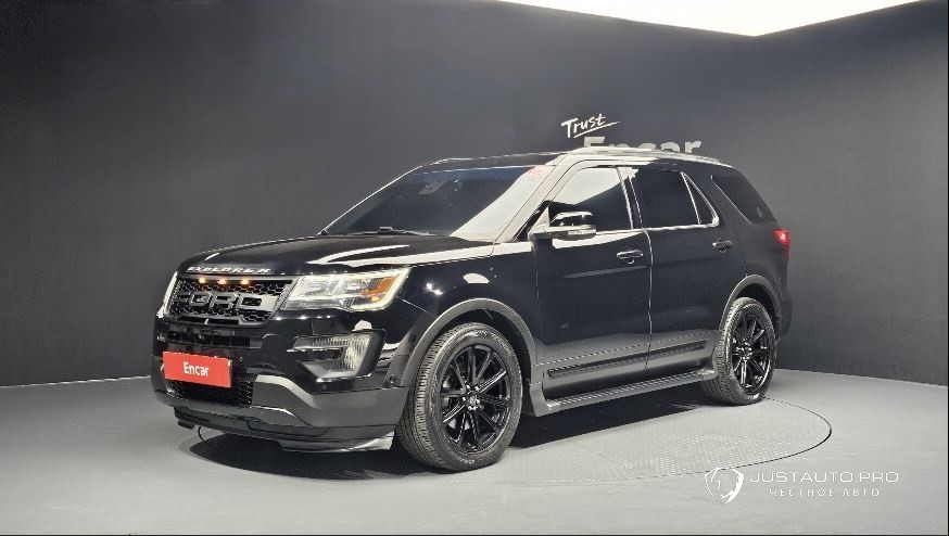 Автомобиль Ford Explorer
