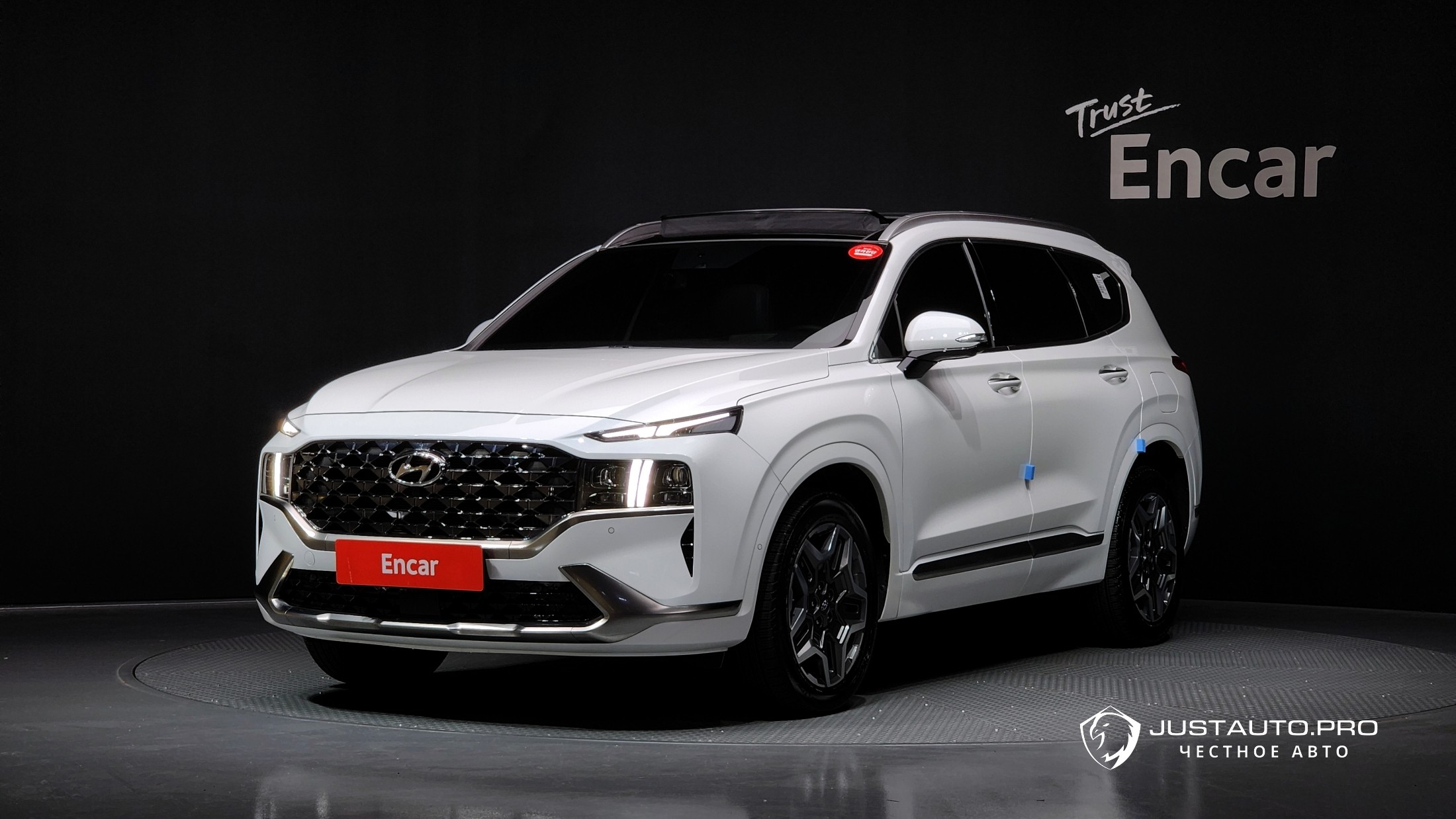 Автомобиль Hyundai Santafe