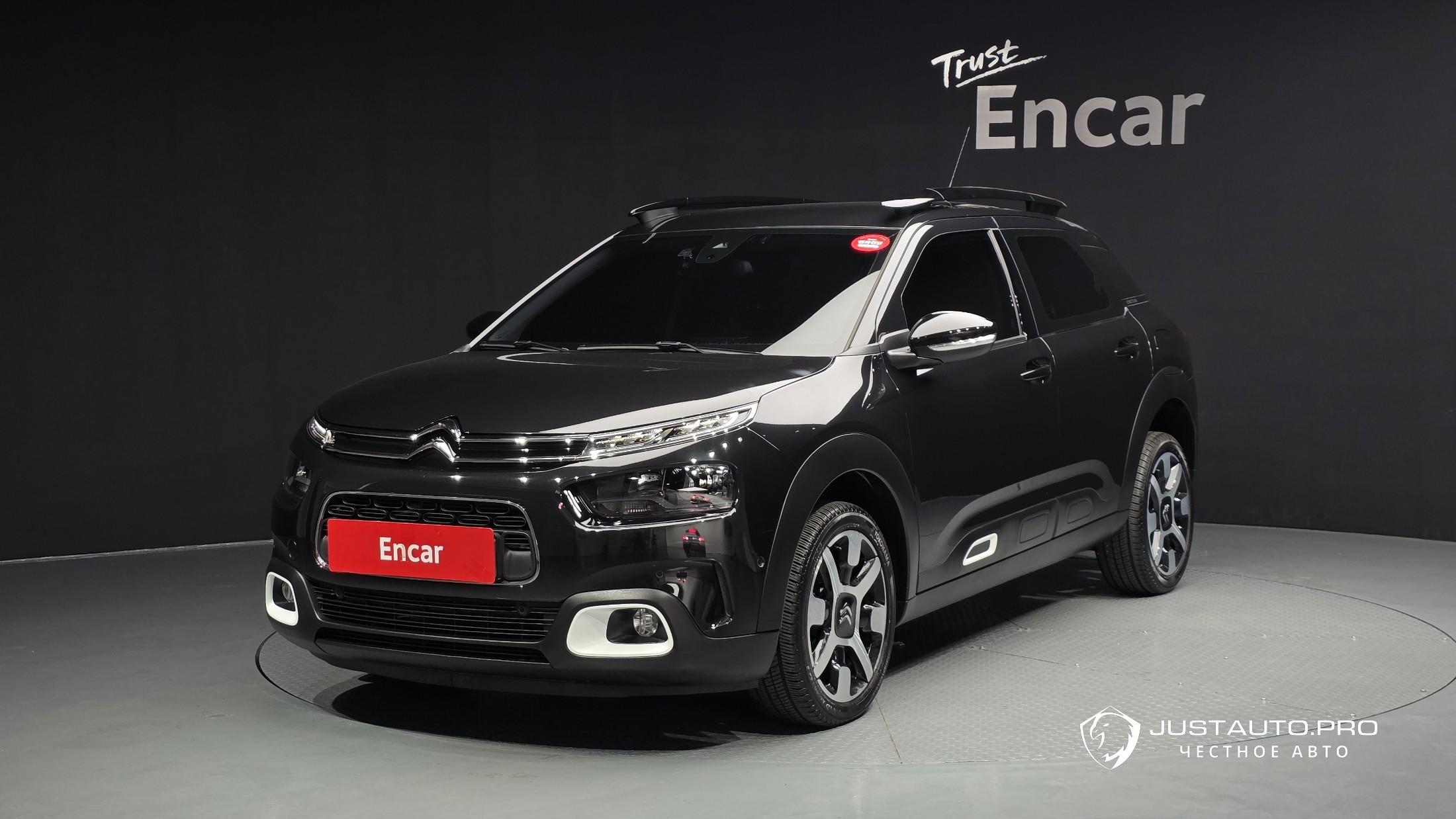 Автомобиль Citroen-DS C4 CACTUS