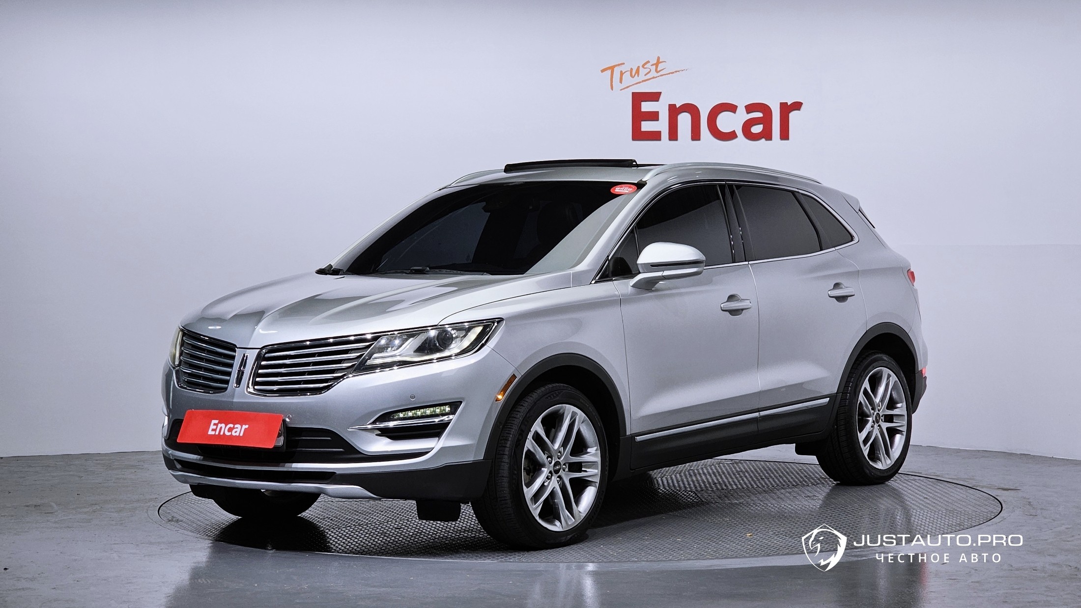 Автомобиль Lincoln MKC