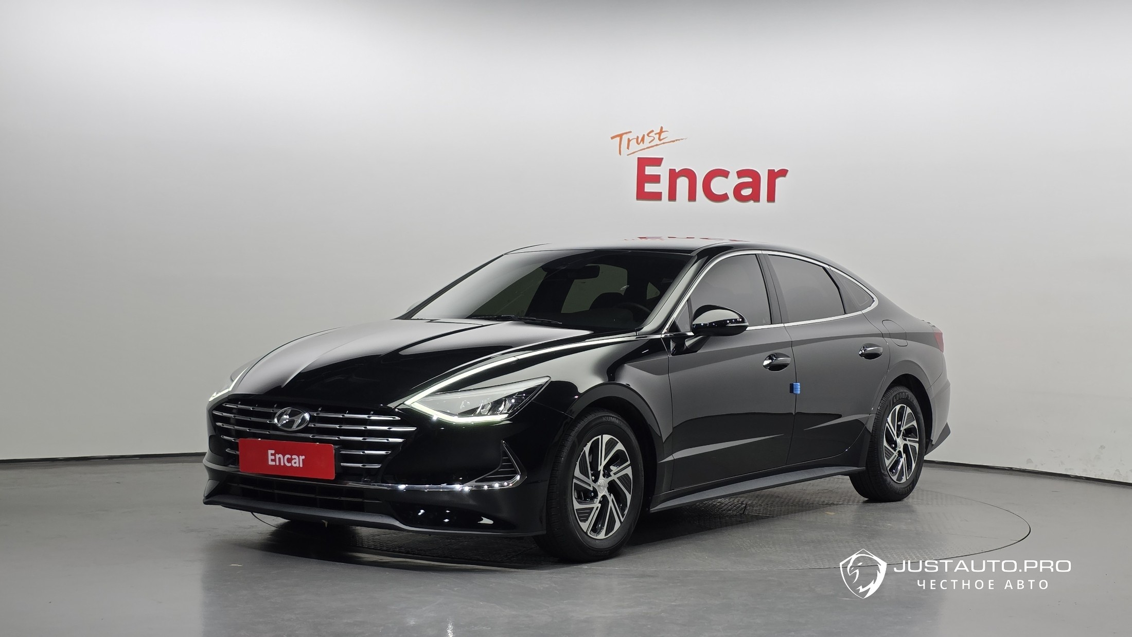 Автомобиль Hyundai Sonata