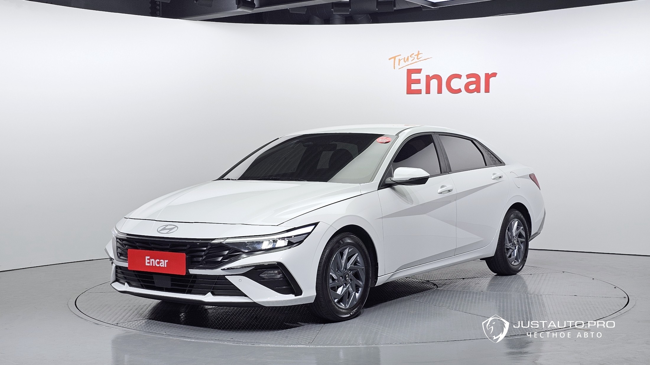 Автомобиль Hyundai AVANTE