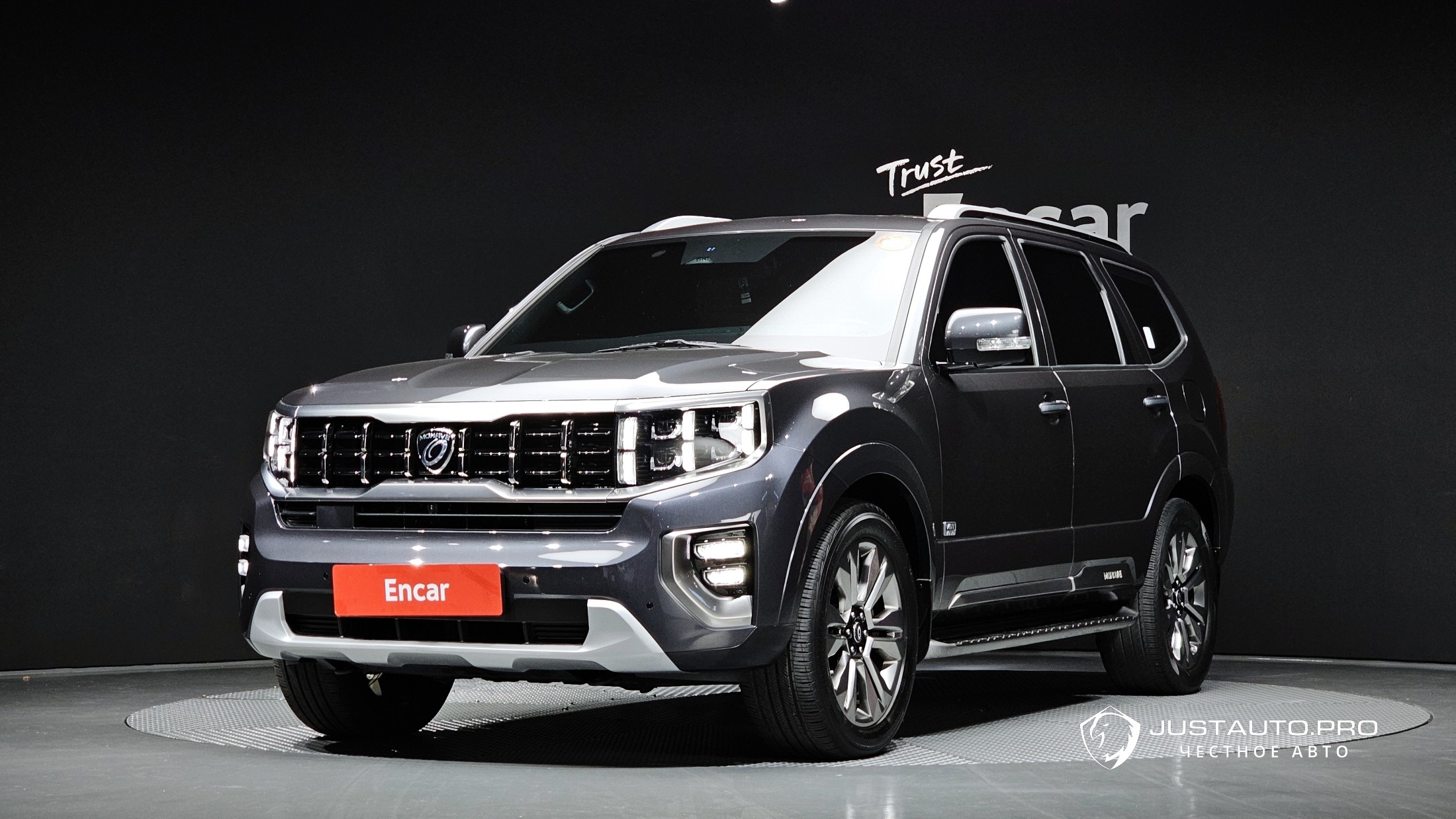 Автомобиль Kia Mohave