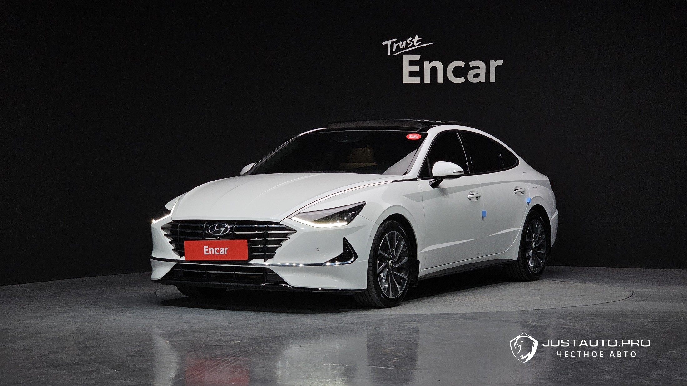 Автомобиль Hyundai Sonata