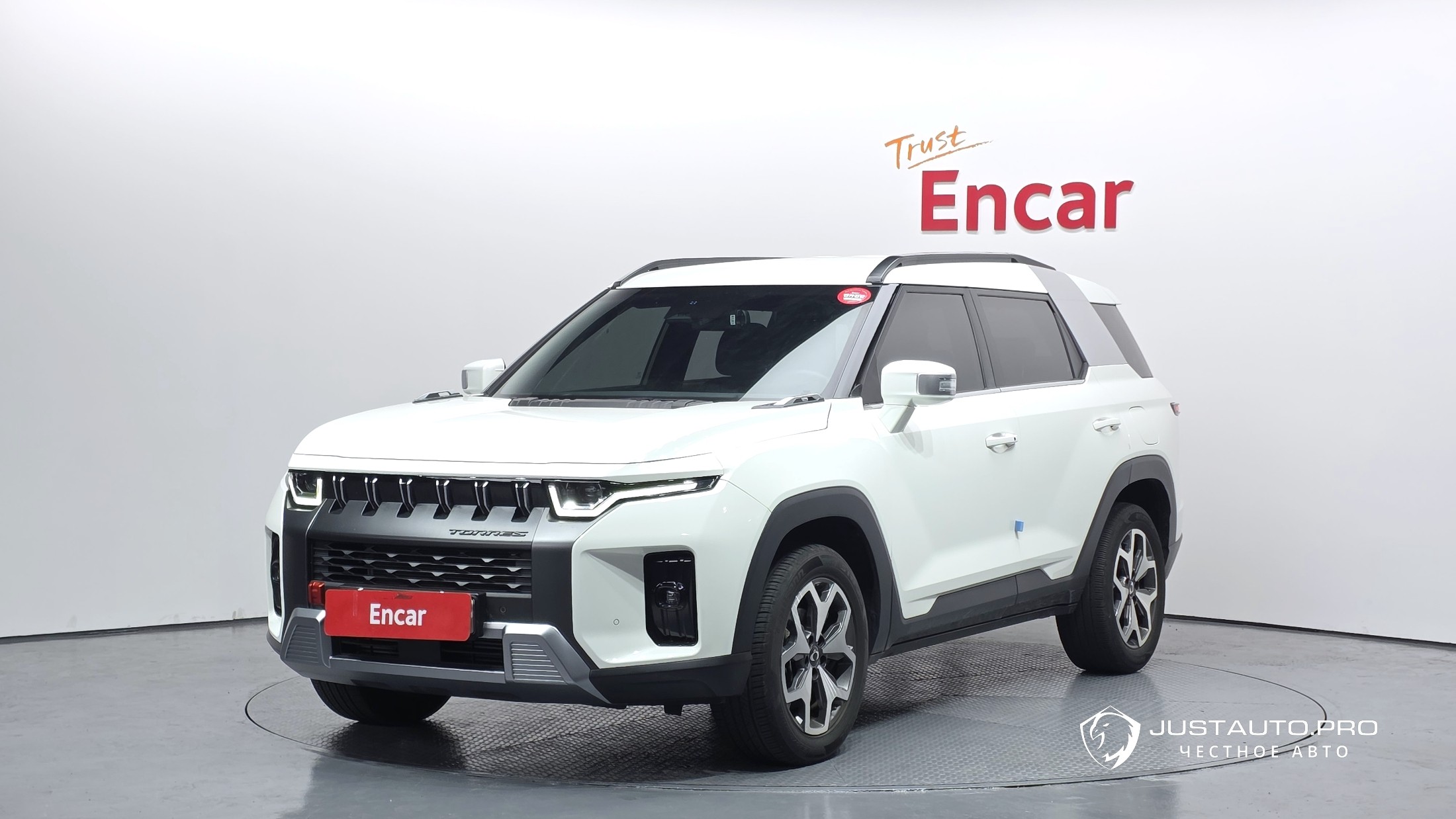 Автомобиль KG_Mobility_Ssangyong Torres