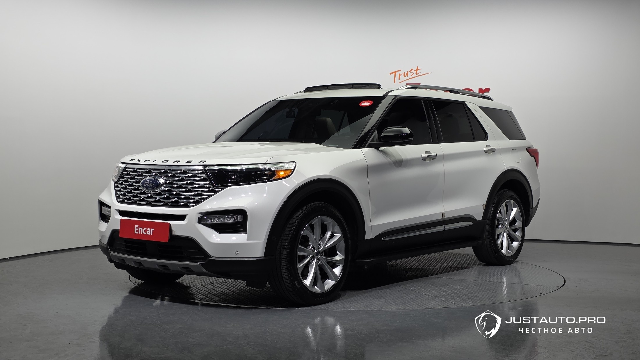 Автомобиль Ford Explorer