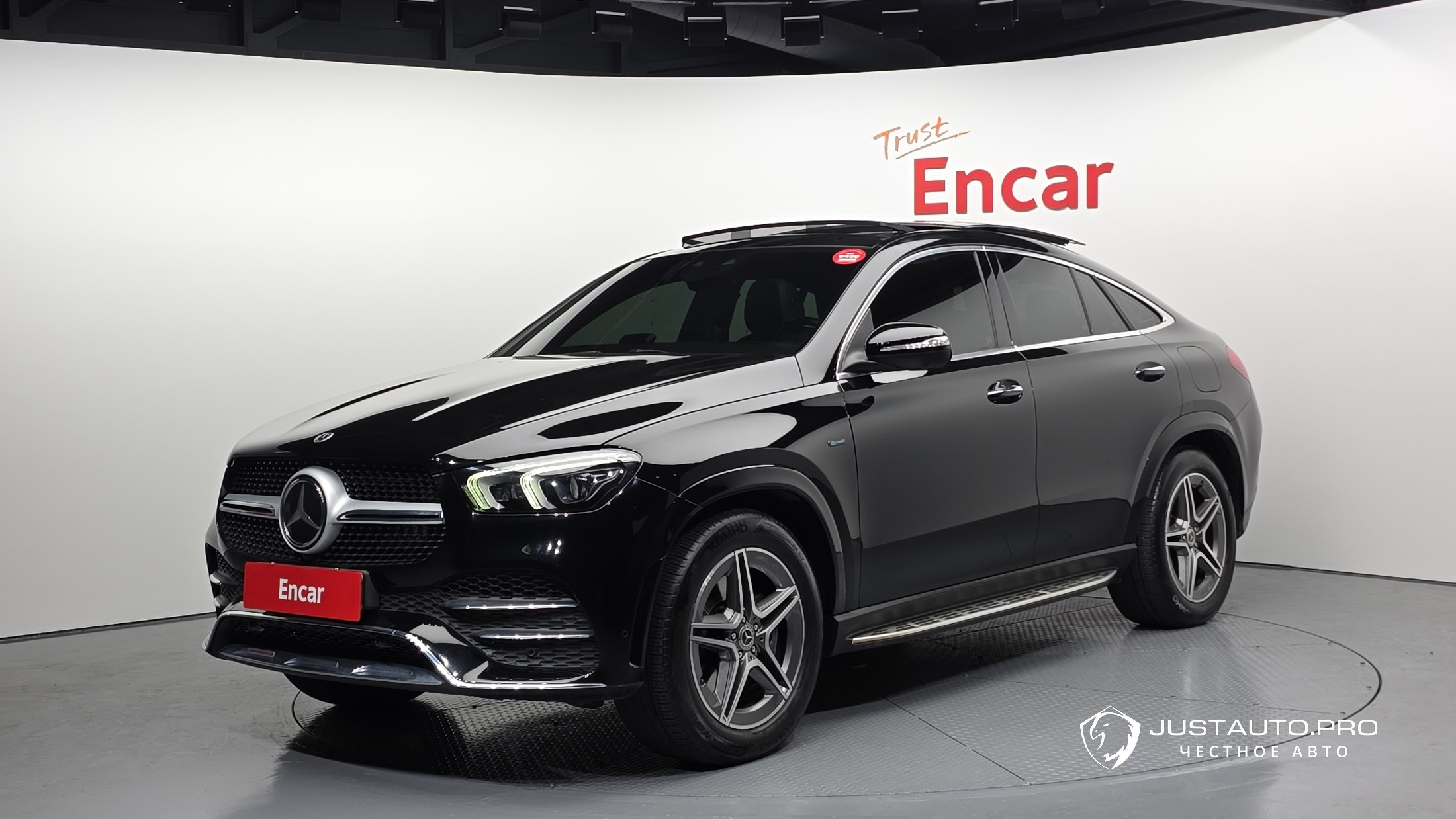 Автомобиль Mercedes-Benz GLE-Class