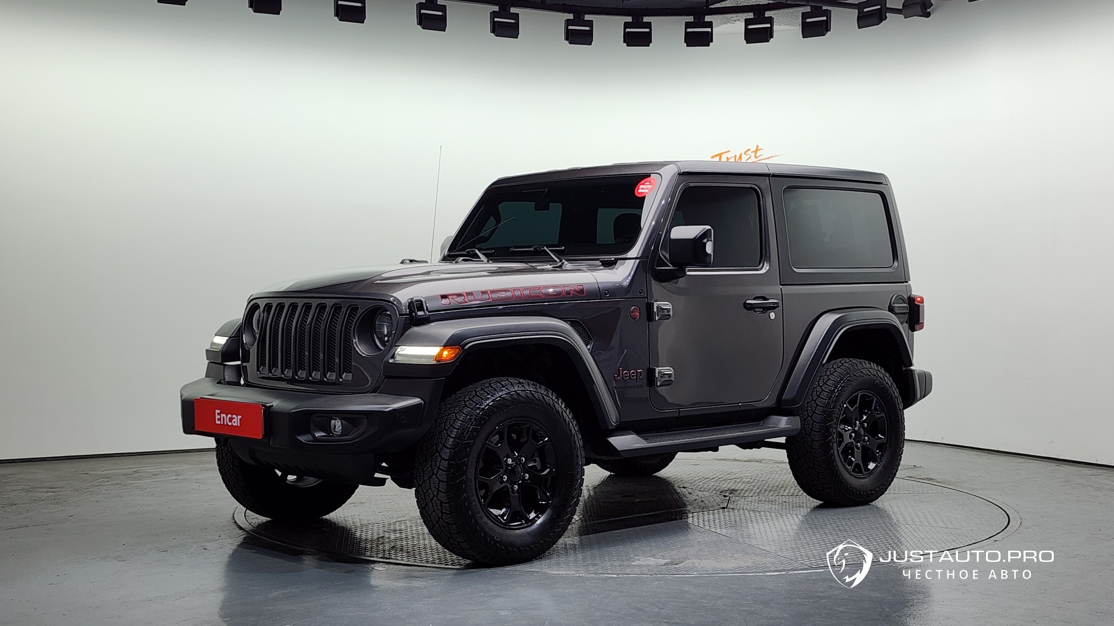 Автомобиль Jeep Wrangler