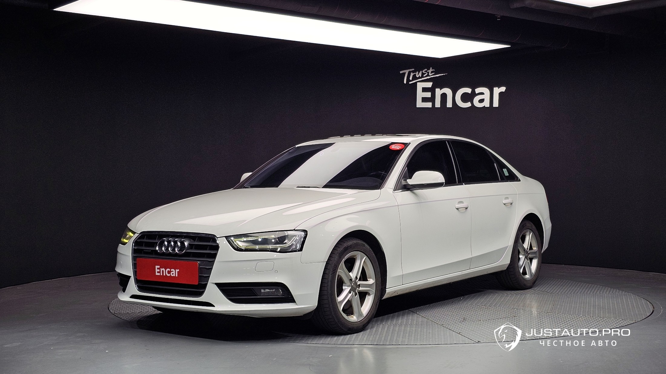 Автомобиль Audi A4