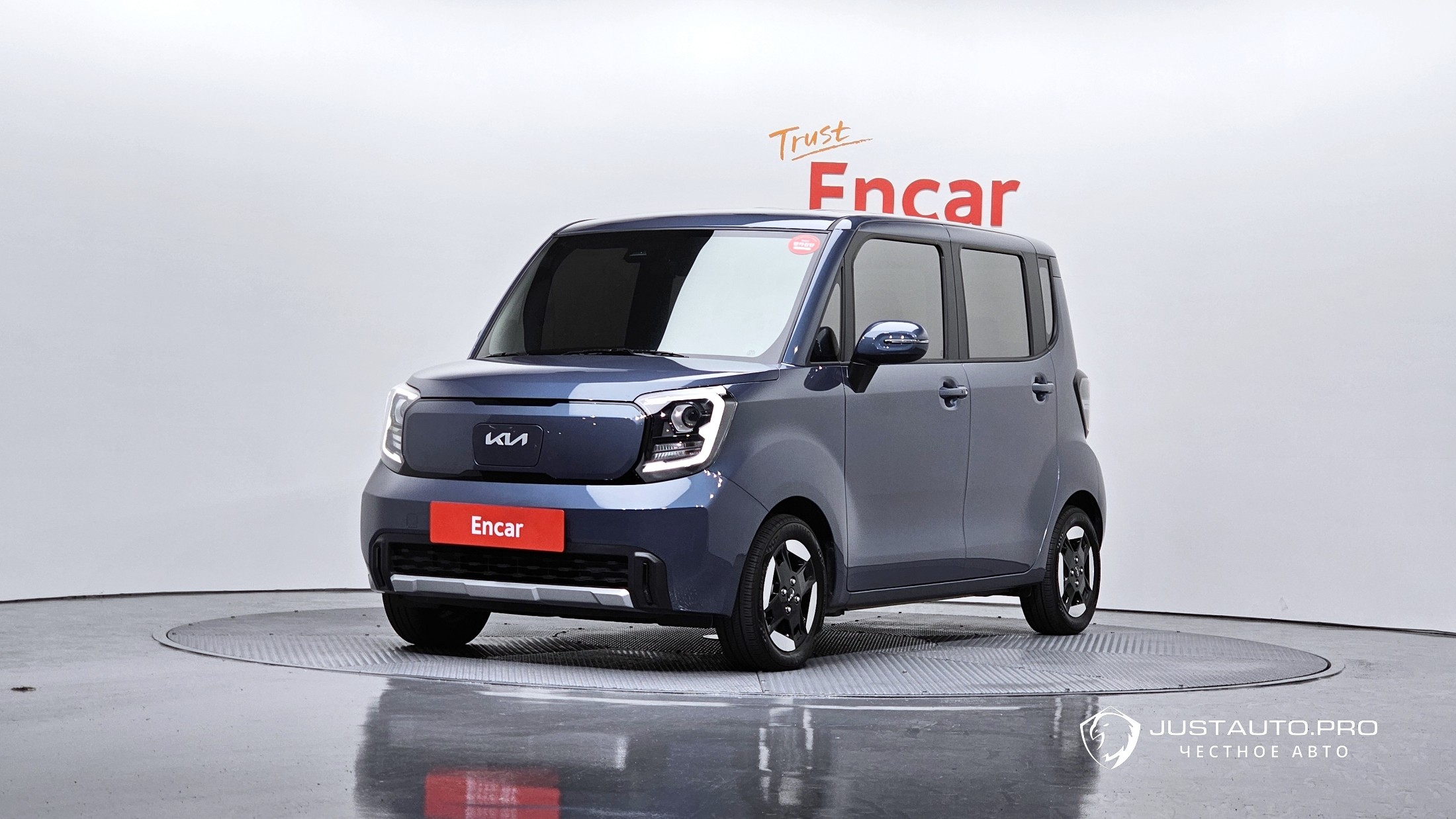 Автомобиль Kia RAY